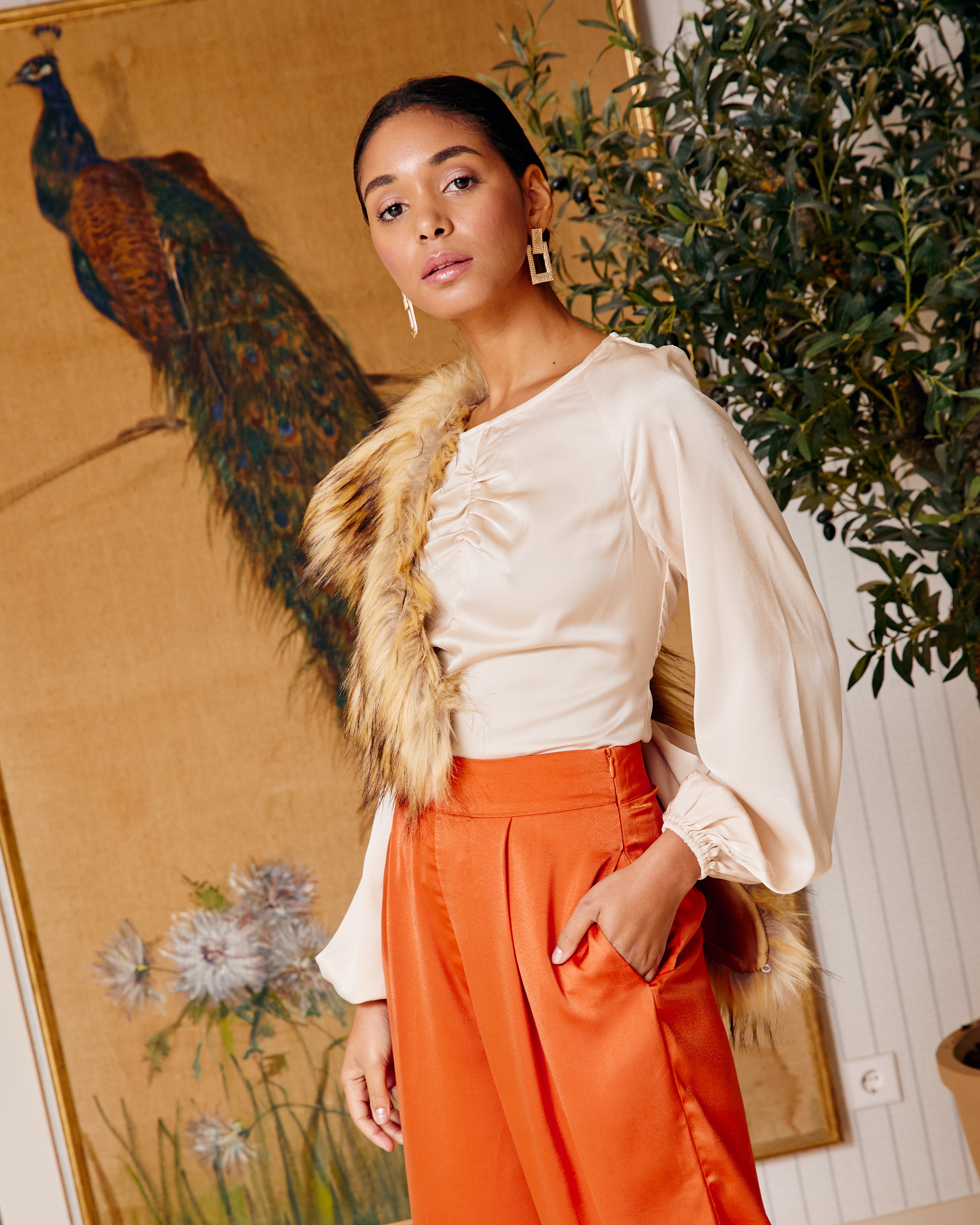 Leah II Natural Stole · Allegory ·