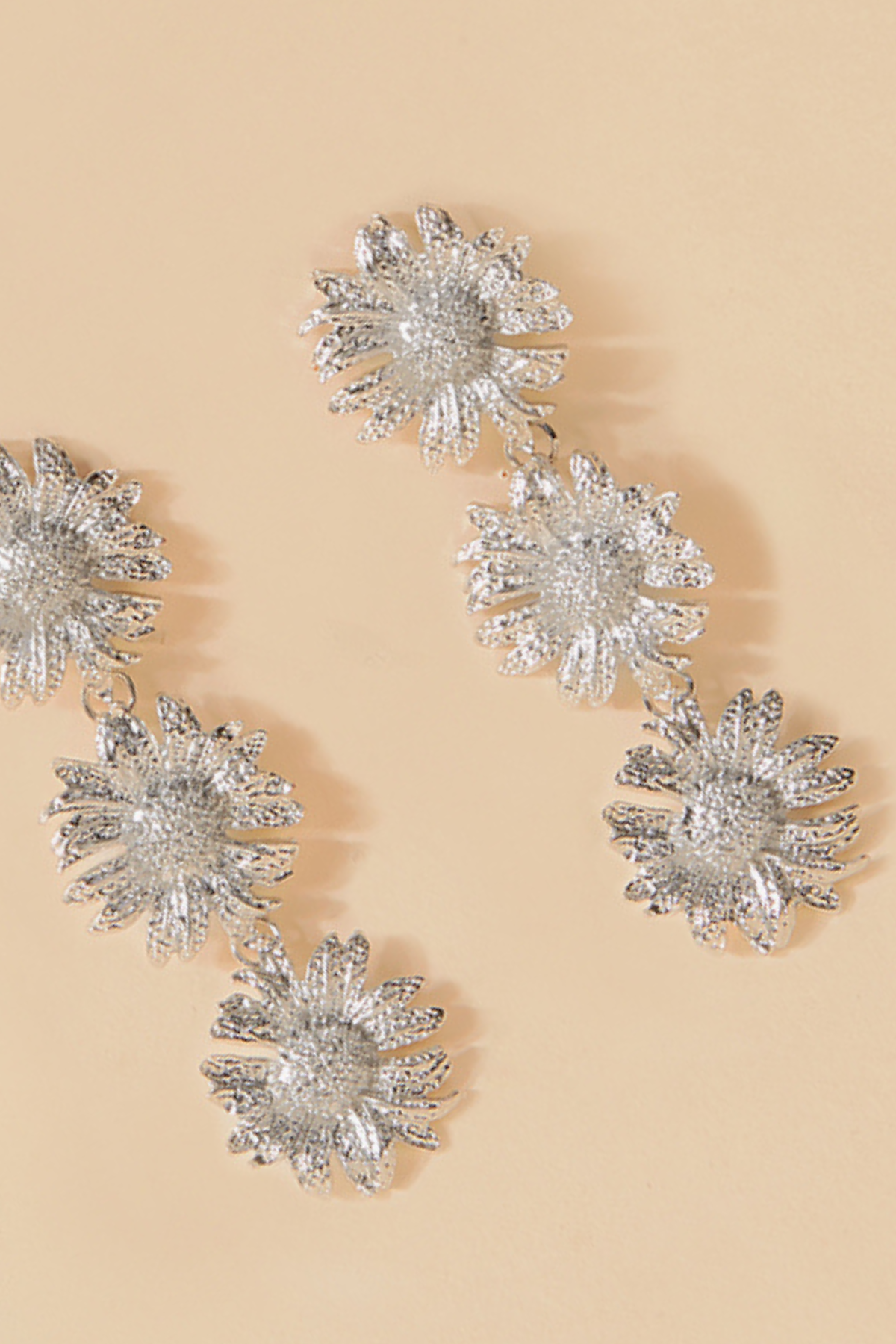 Pendientes Sunflower Silver · Madame ·
