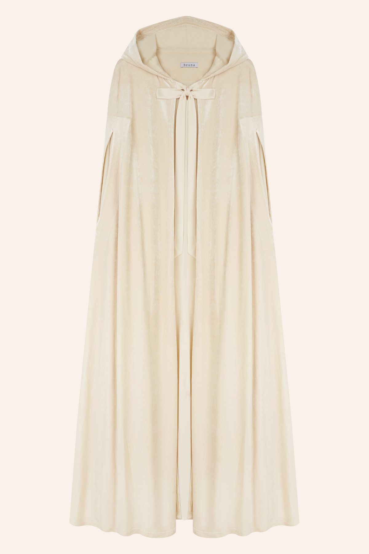 Leonor Bridal Cape · LOVE ·