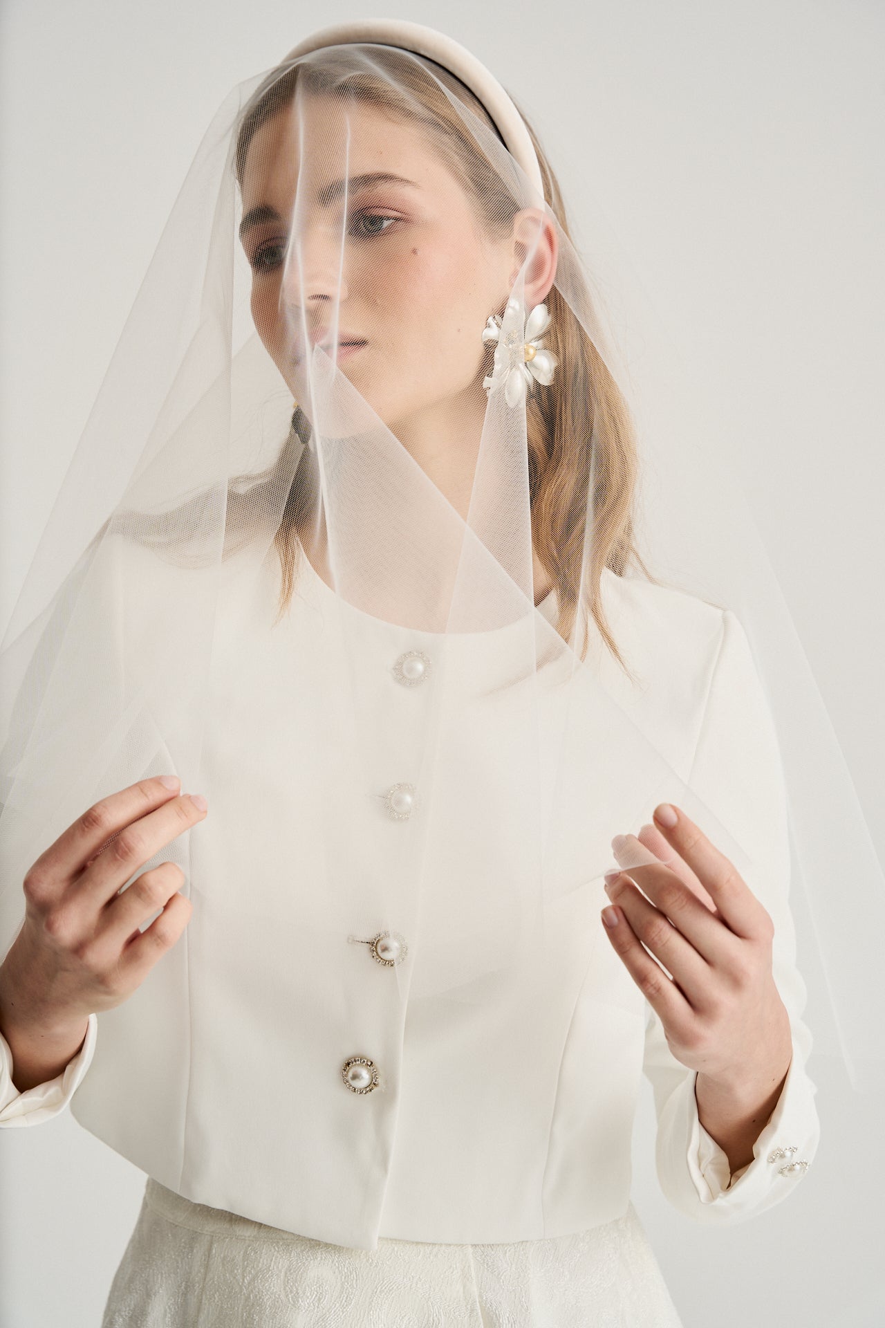 Diadema Terciopelo Ivory · Love ·
