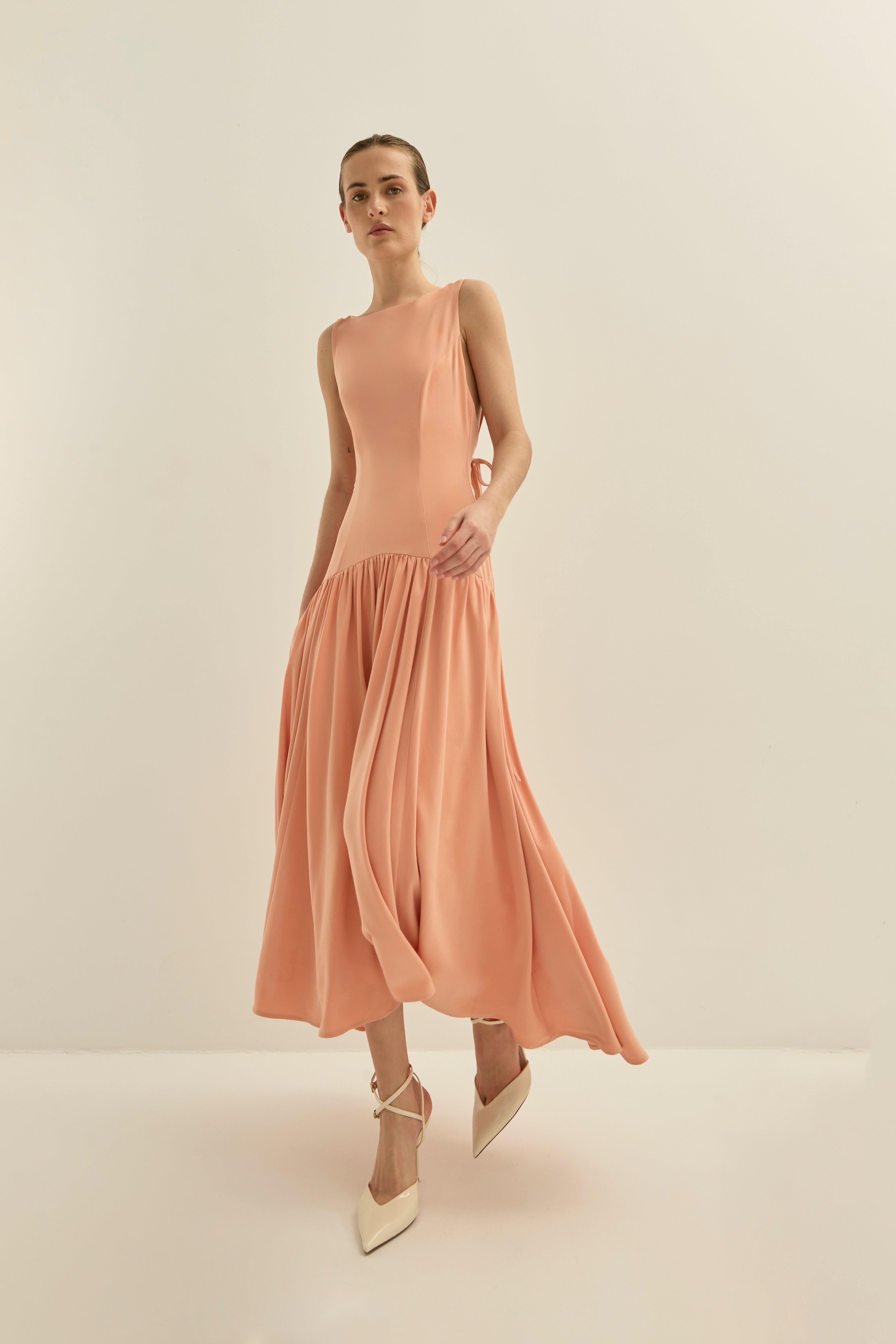 Vestido Mica Apricot · Allegra ·