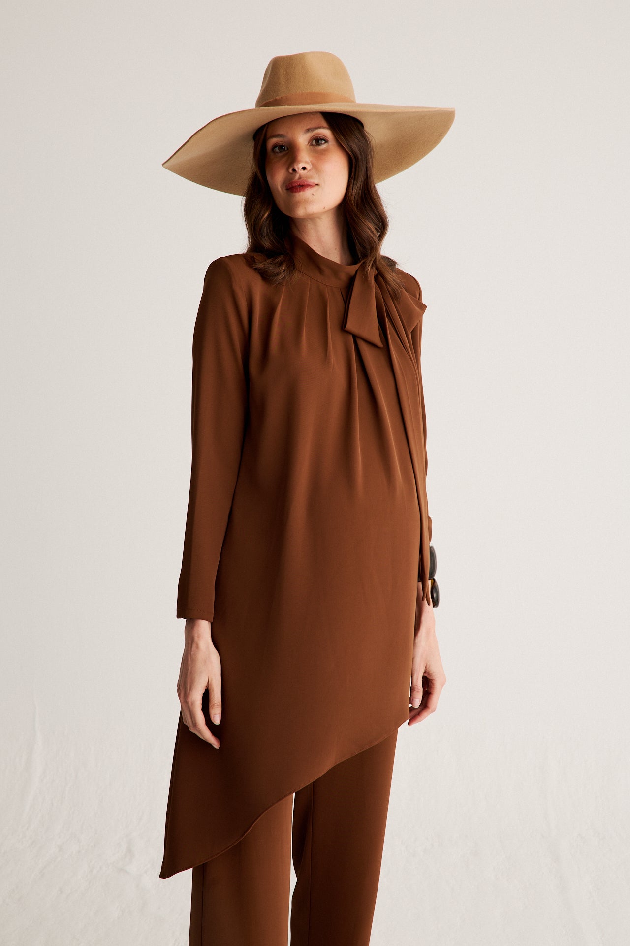 Top Cory Choco · Pregnant ·