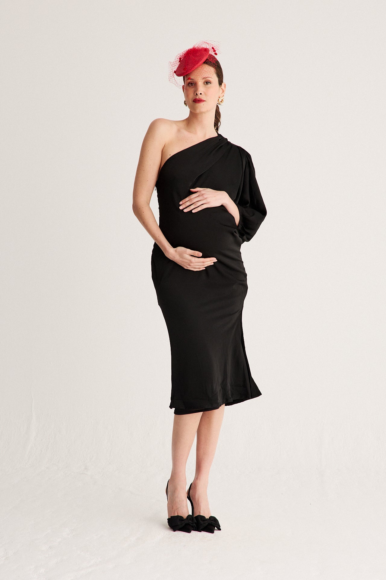 Mindy Noir Midi Dress · Madame ·