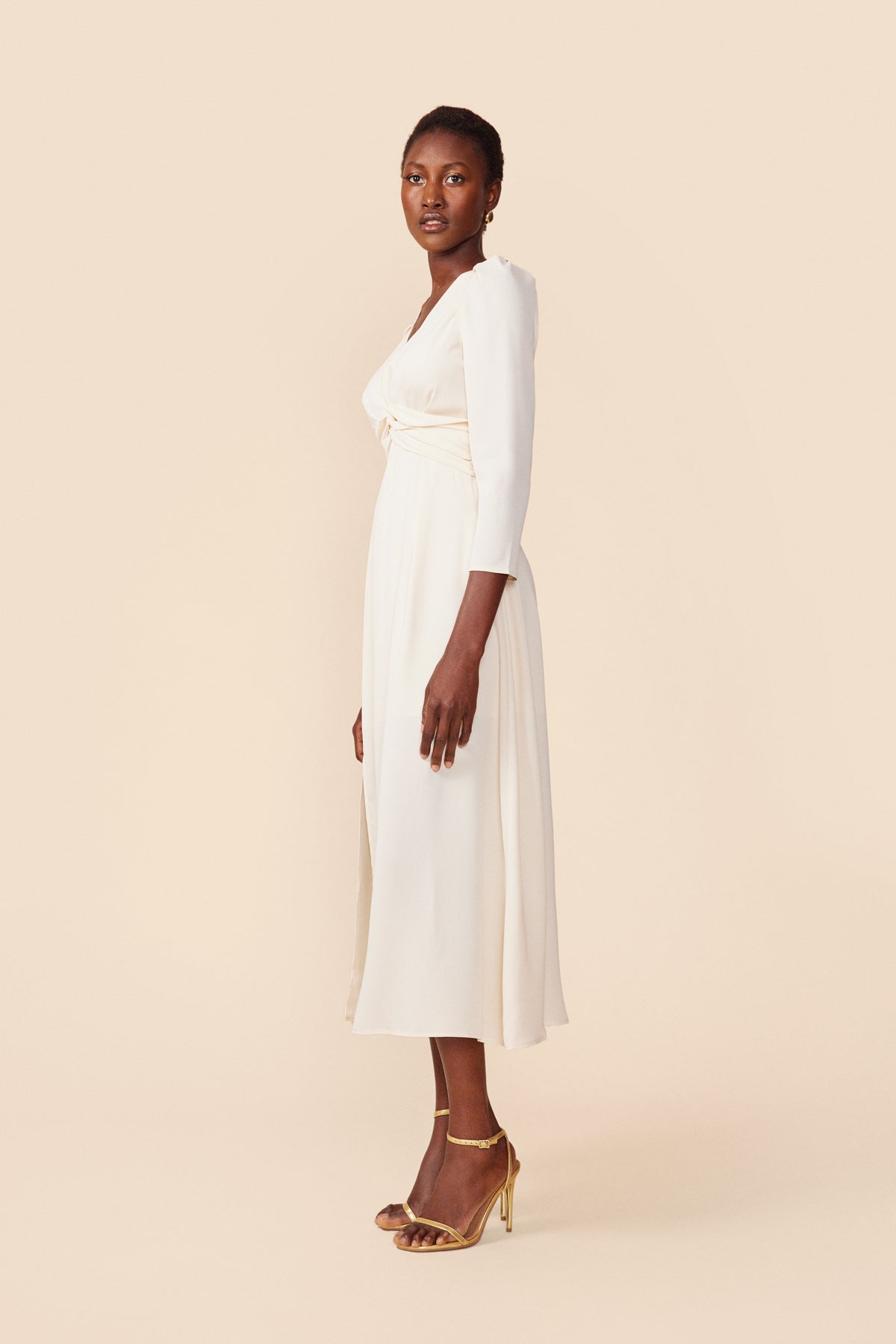 Robe Oda Ivoire · Alegoria ·