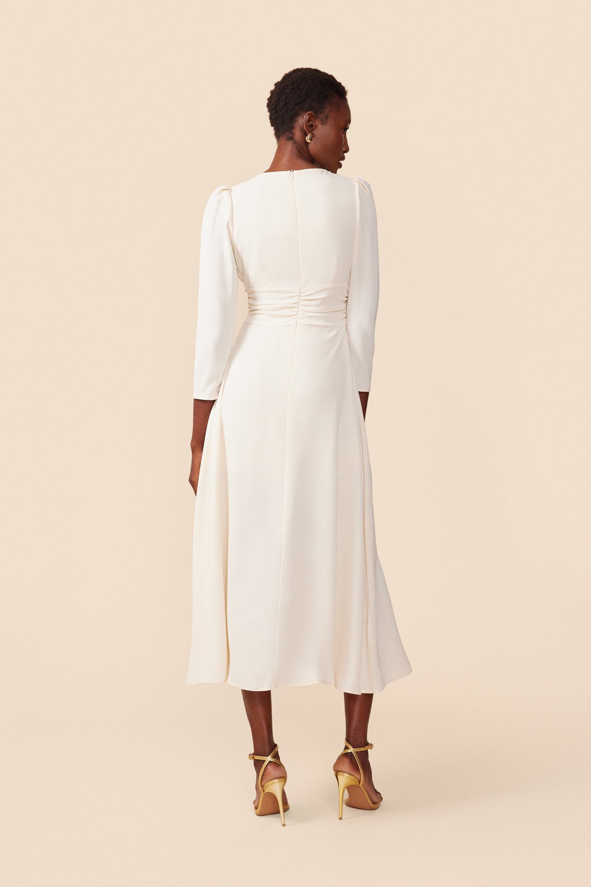 Robe Oda Ivoire · Alegoria ·