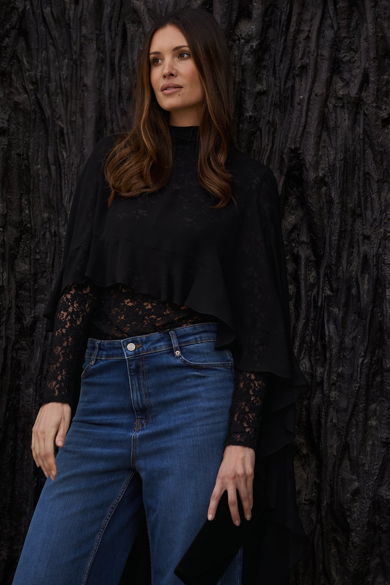 Capa Danielle Negra · Allure ·