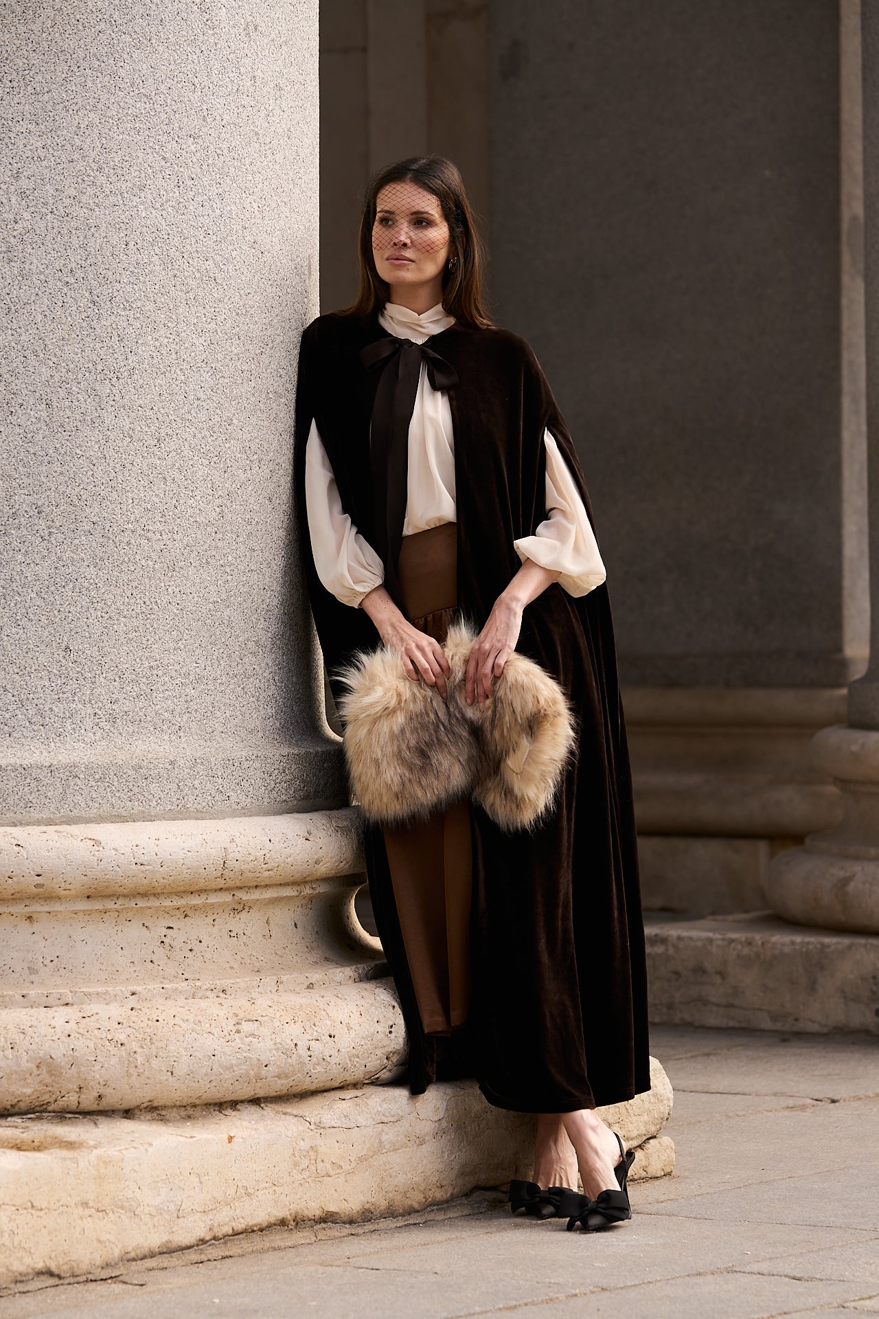 Cape en velours Margaret · Lady B ·