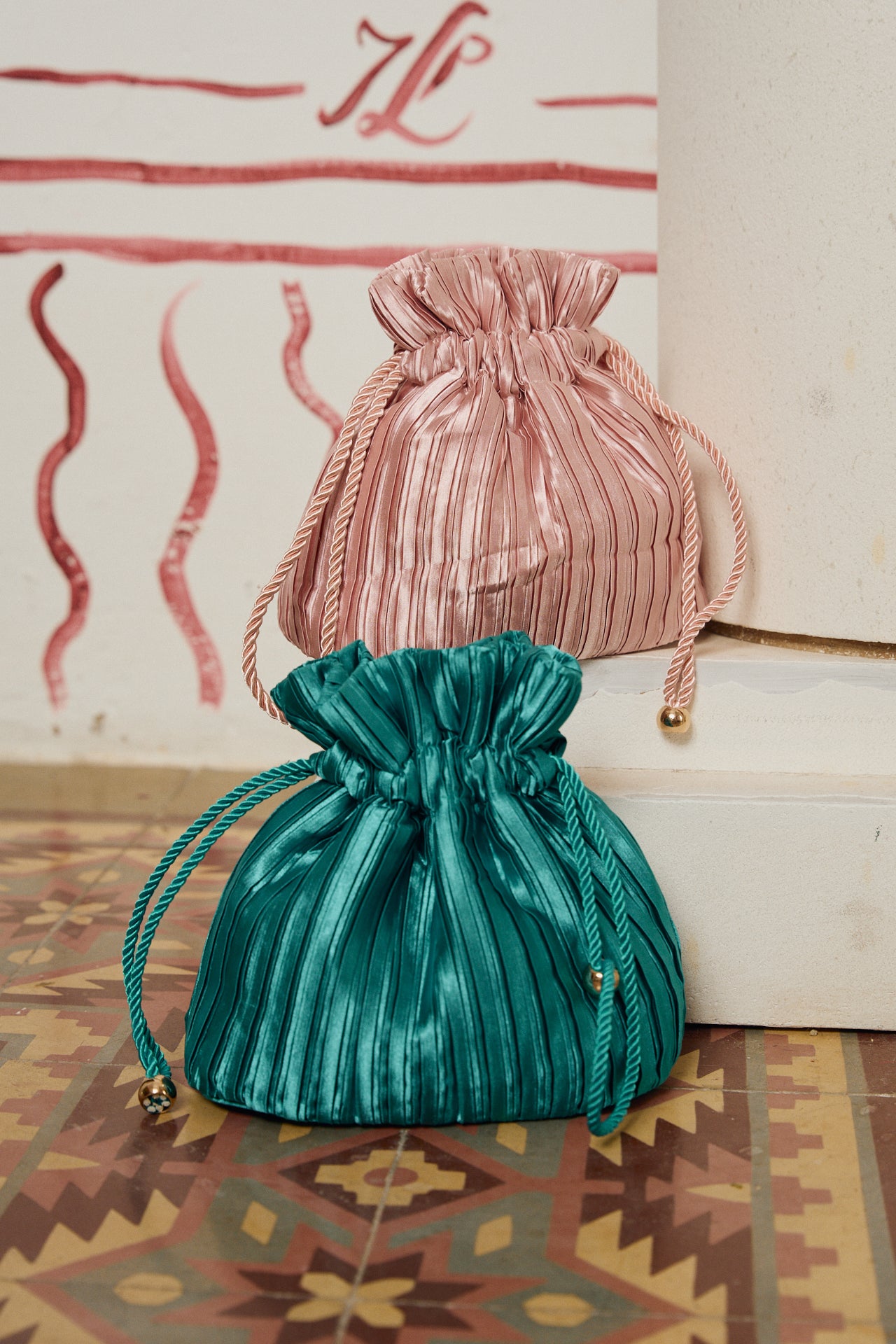 Blue Bombonera Clutch · Flora ·