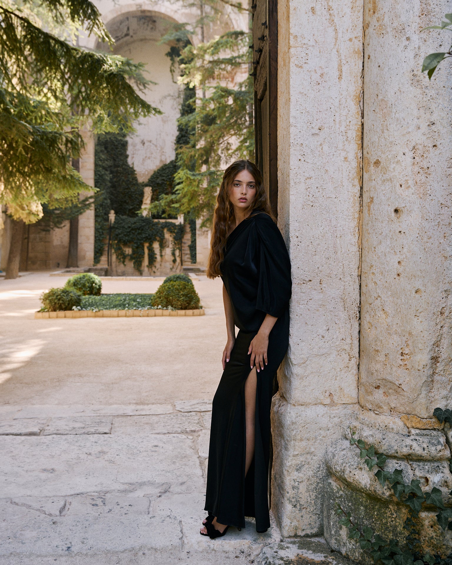 Vestido Mindy Noir · Madame ·