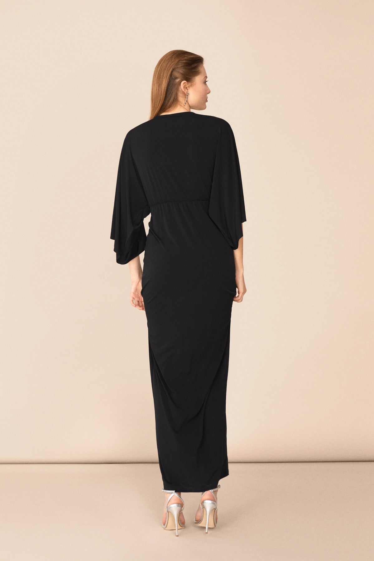 Vestido Amelia Negro · Rivera · - Bruna