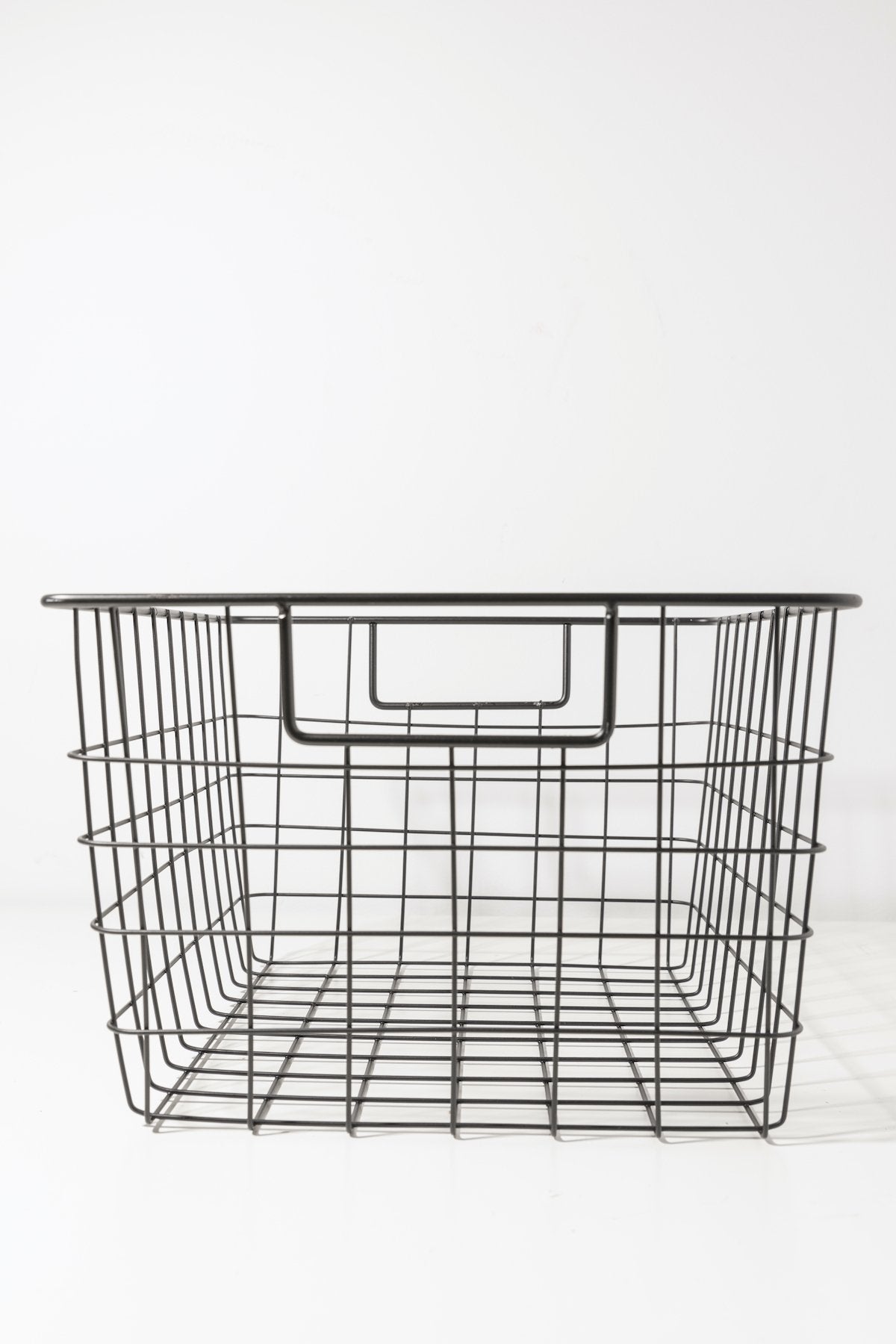Cesta de Alambre Montana Grande · Deco · - Bruna