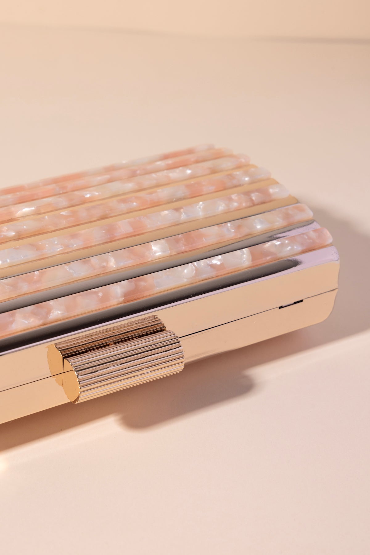Clutch Box Daisy Salmon · Le Jardin · - Bruna
