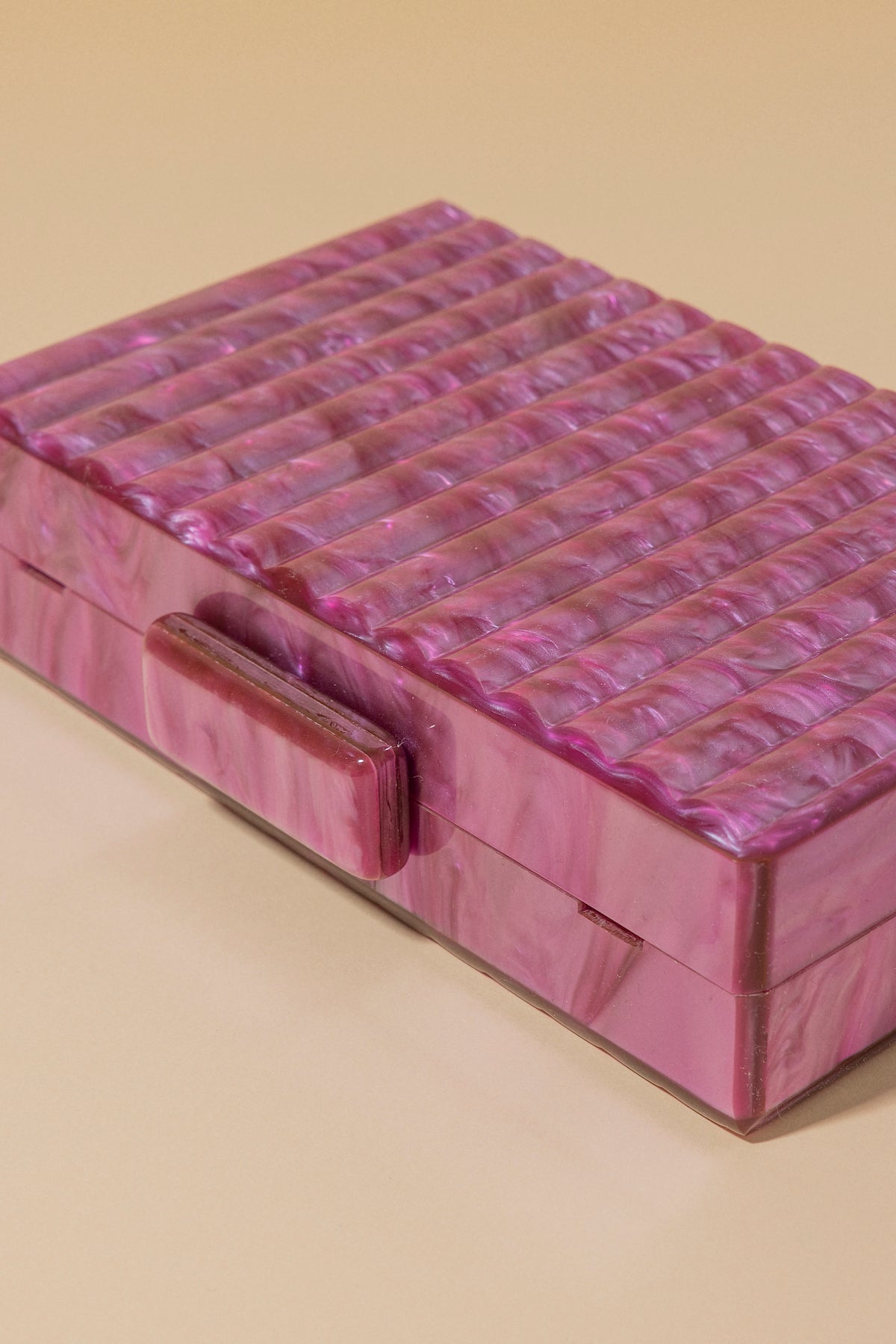 Clutch Box Dina Buganvilla · Hamptons · - Bruna
