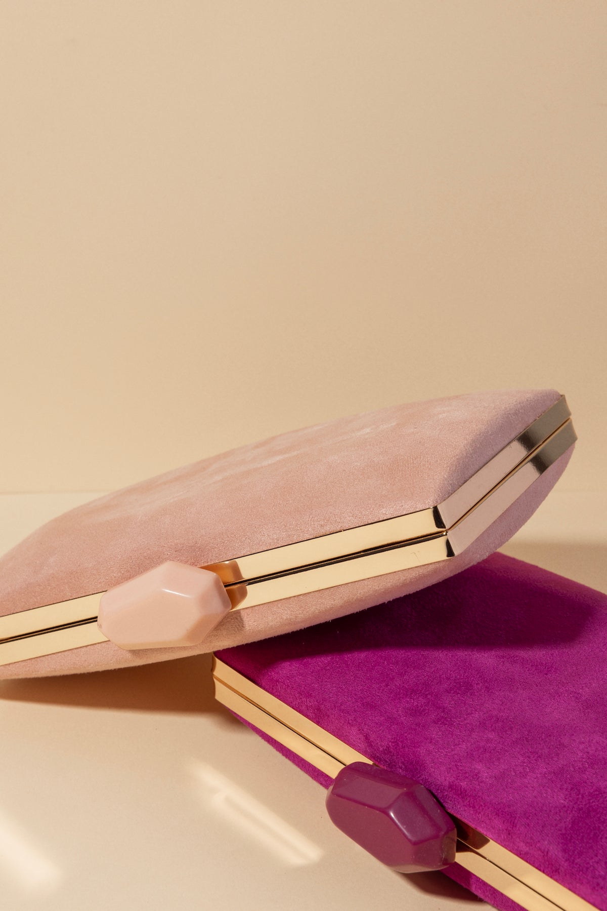 Clutch Elise Magenta · Le Jardin · - Bruna