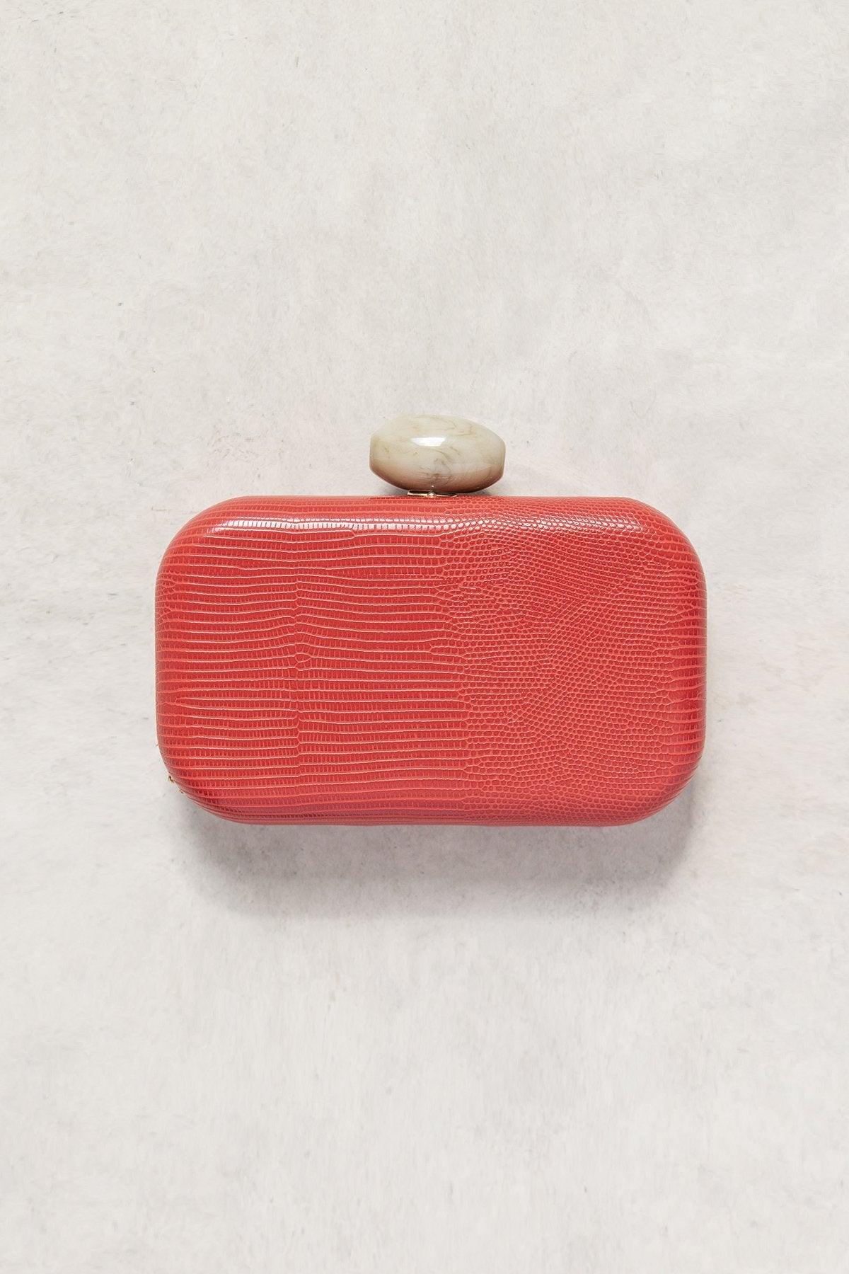 Clutch Hueso Snake Coral · Ipanema · - Bruna