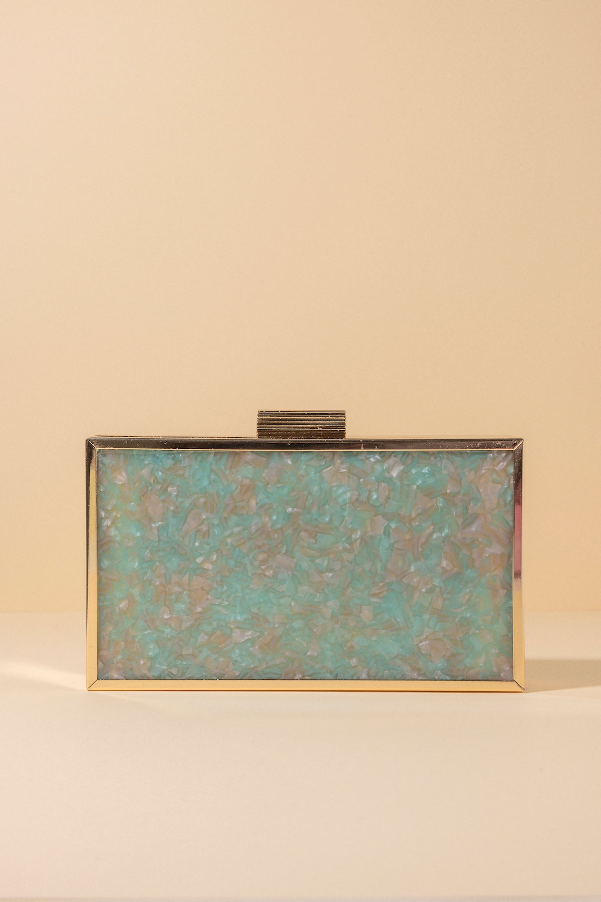 Clutch Lia Mint · Hamptons · - Bruna
