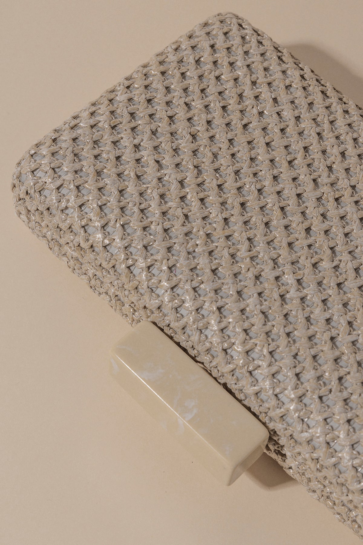 Clutch Net Beige · Alegoria · - Bruna