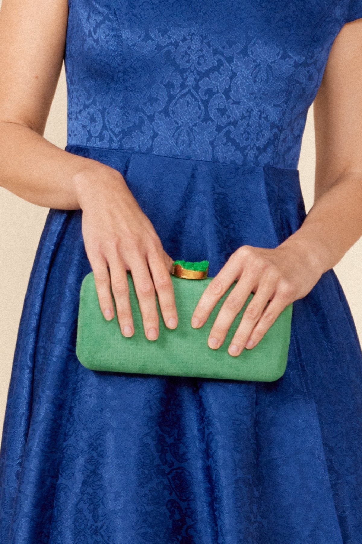 Clutch Pia Verde · Hamptons · - Bruna