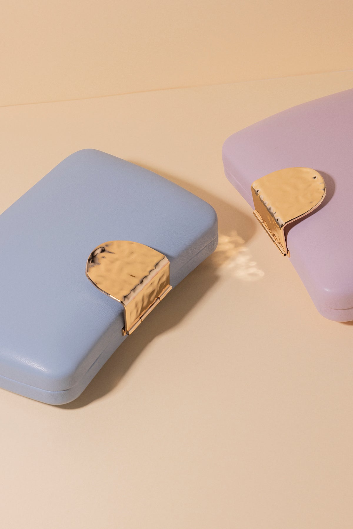Clutch Zia Lila · Hamptons · - Bruna