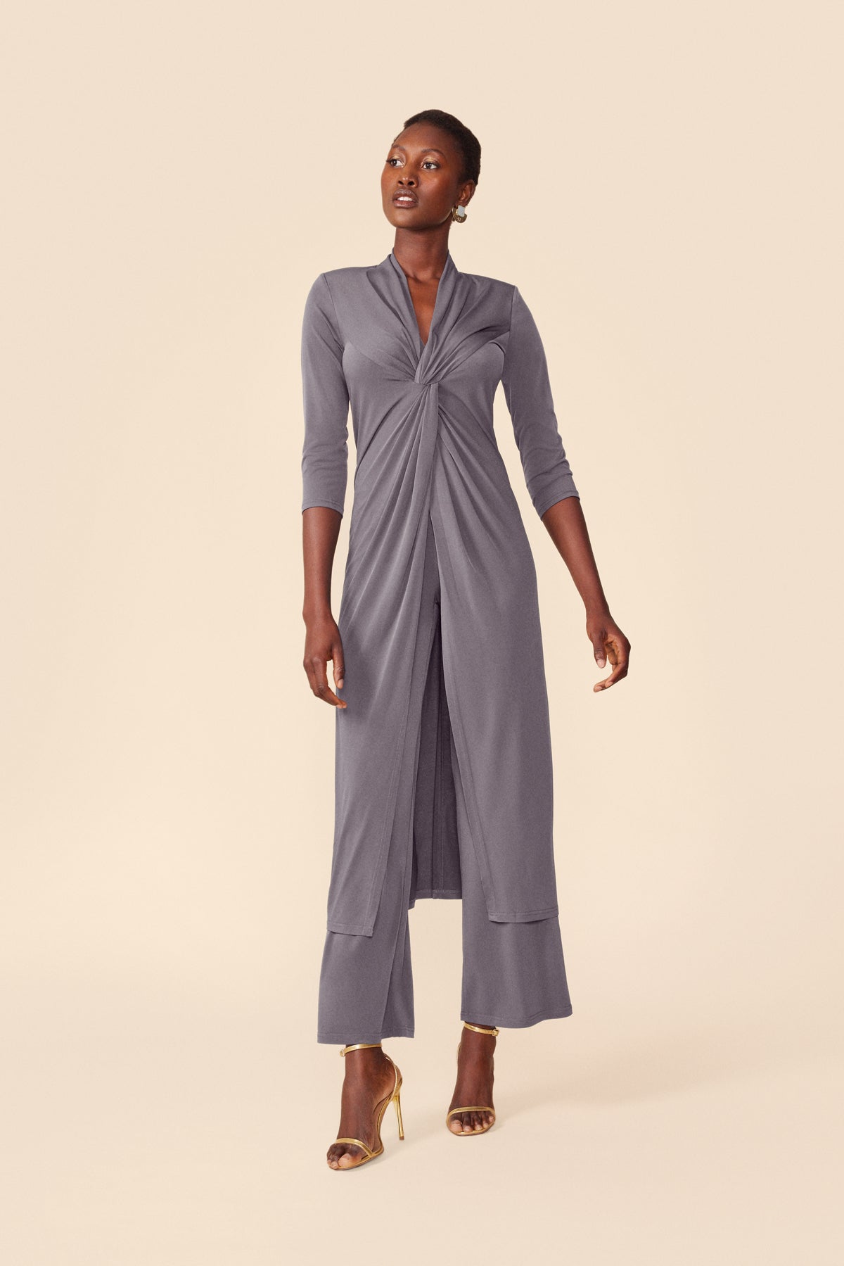 Conjunto Kala Antracita · Alegoria · - Bruna