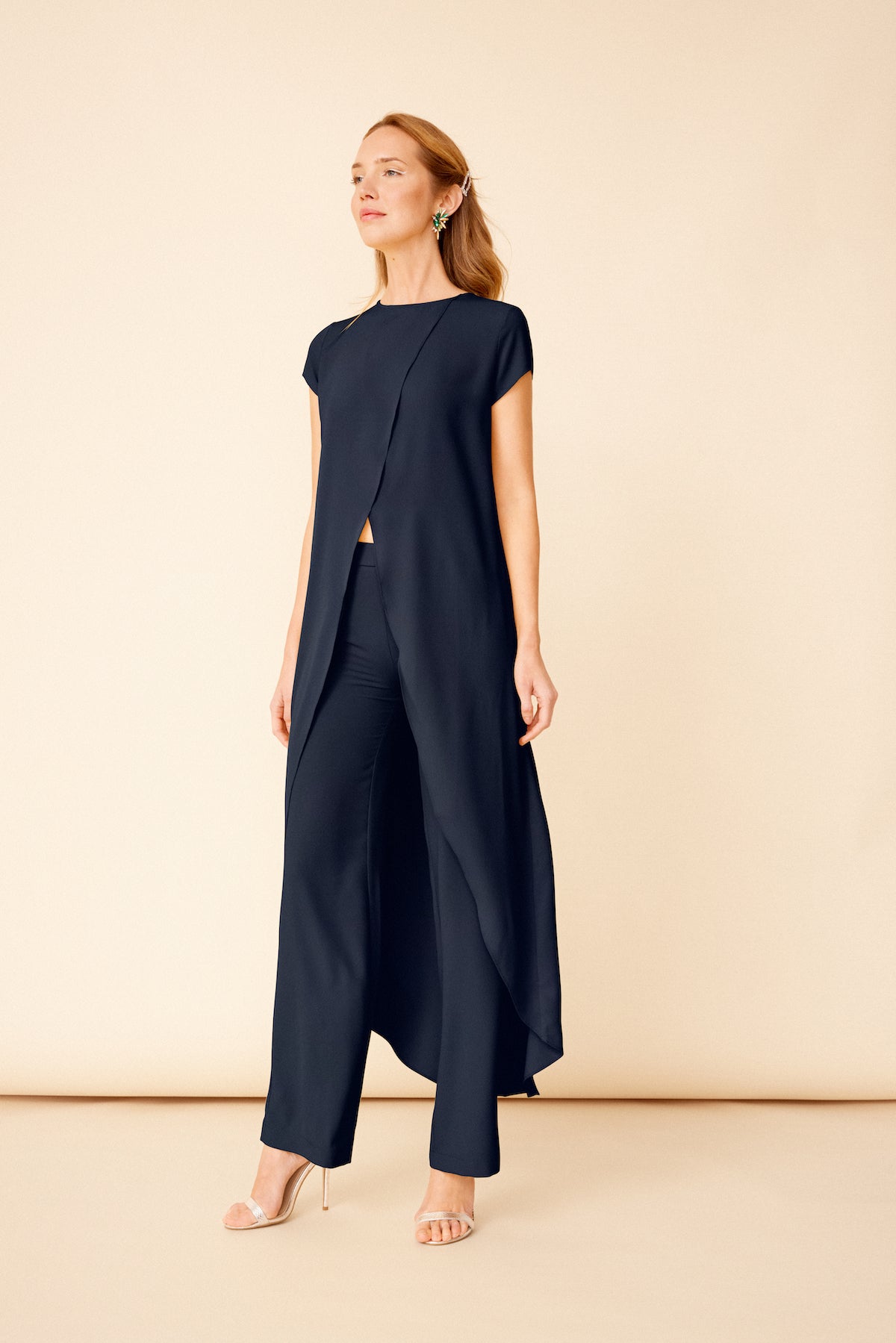 Conjunto Top Maca + Pantalon Lisa Navy · Wisteria · - Bruna