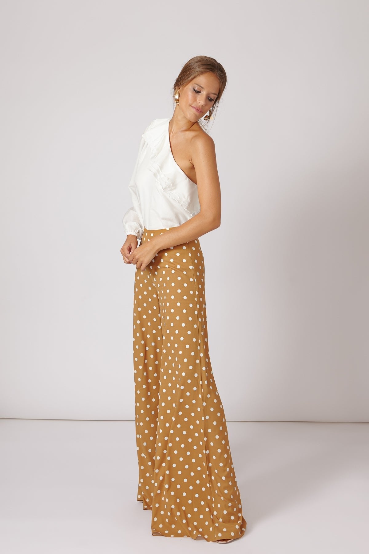 Pantalon Lyn Lunares Mostaza/B · Iconics · - Bruna