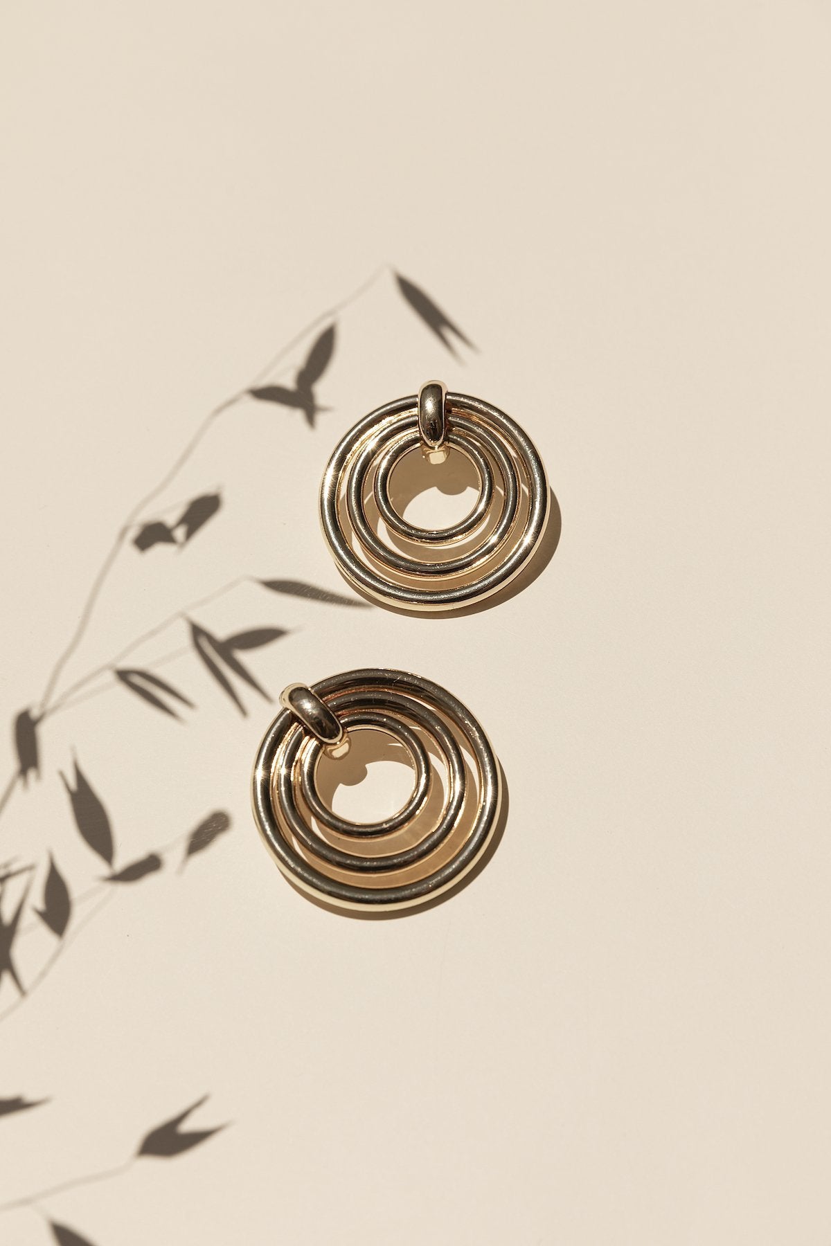 Pendientes Circle · Rivera · - Bruna