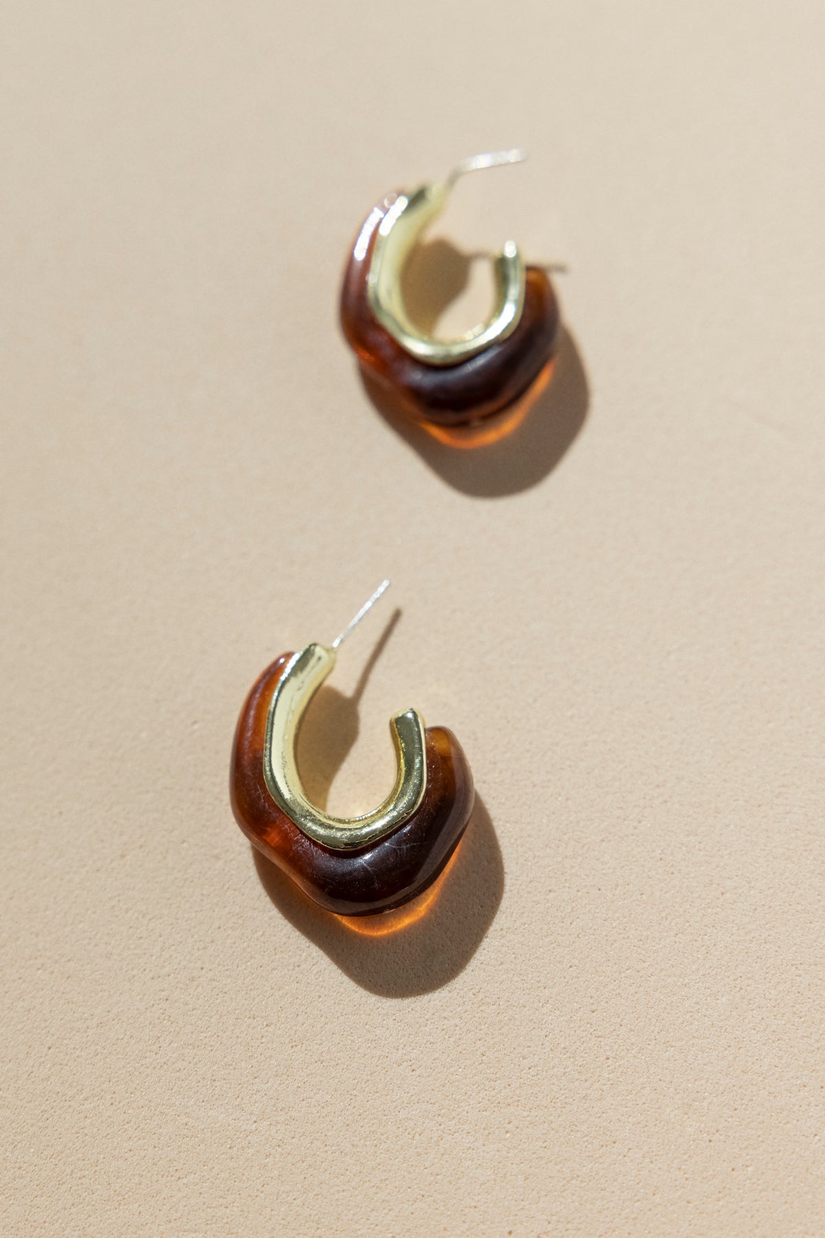 Pendientes Glossy Karina Brandy · Wisteria · - Bruna