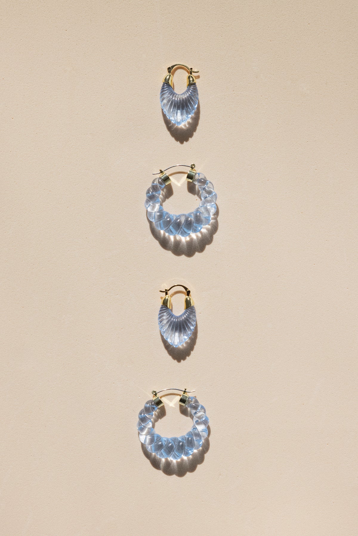 Pendientes Glossy Lola Blue · Wisteria · - Bruna