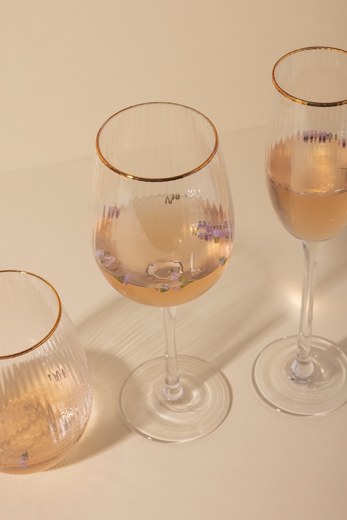 Set de 6 Vasos Nadine con filo dorado · Deco · - Bruna