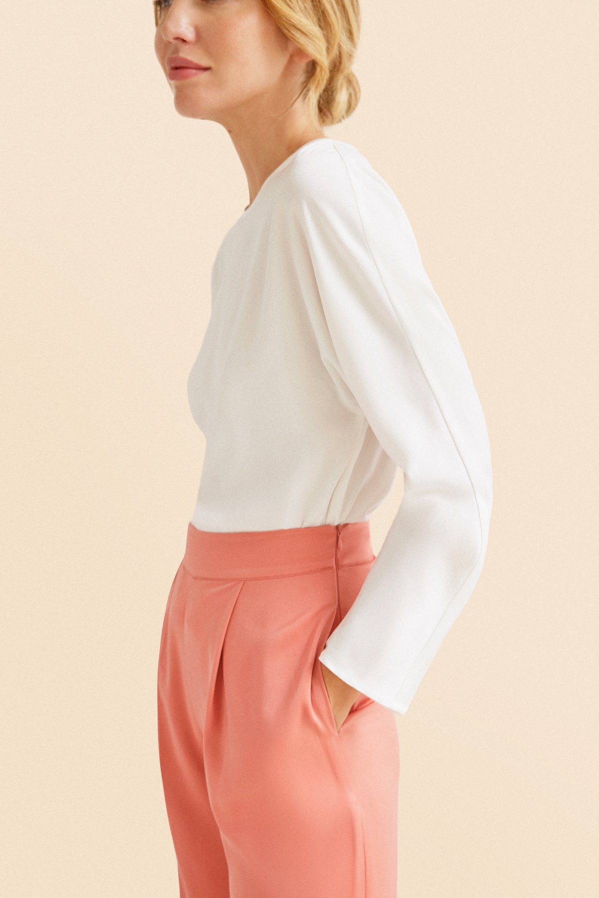 Top Gina Ivory · Wisteria · - Bruna