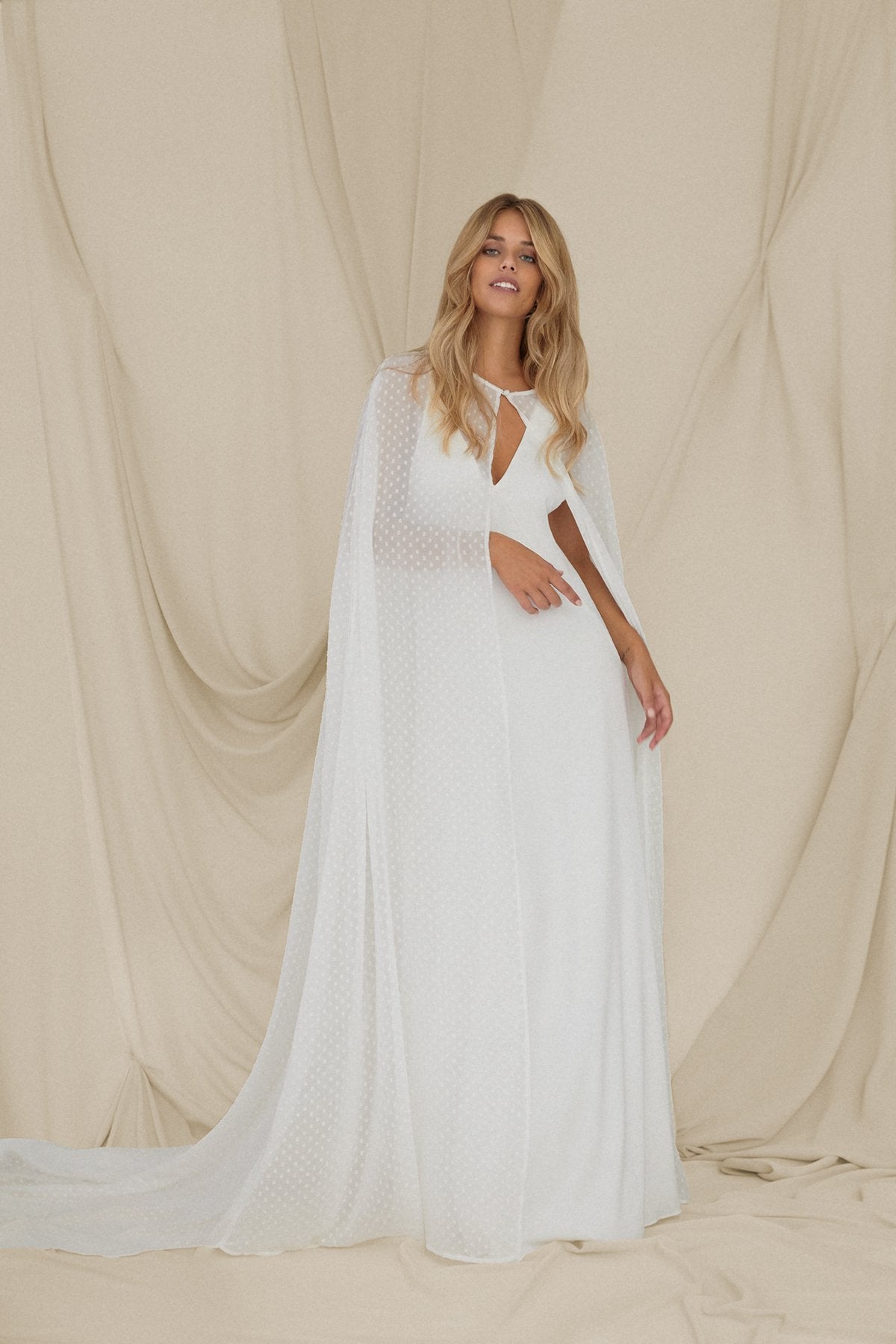 Vestido de Novia Grace · LOVE · - Bruna