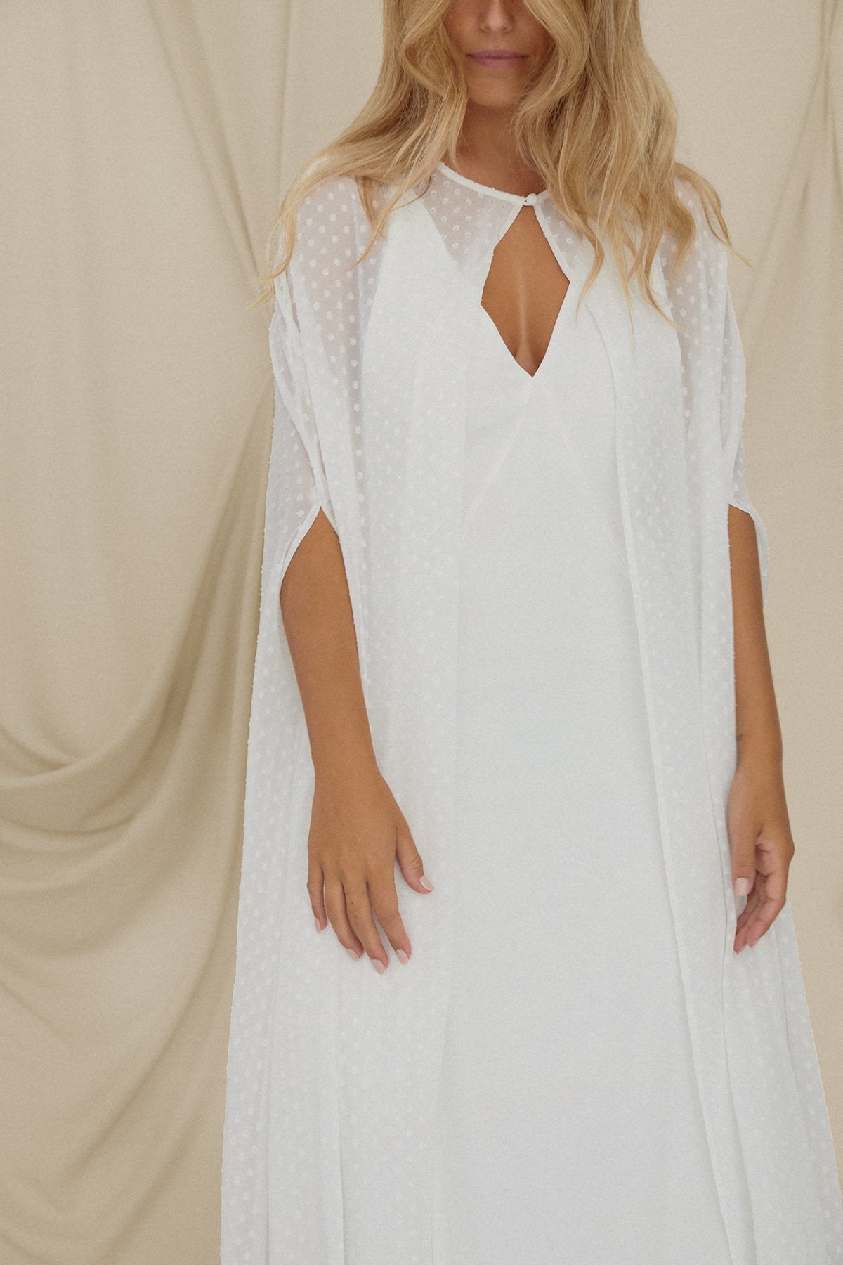 Vestido de Novia Grace · LOVE · - Bruna