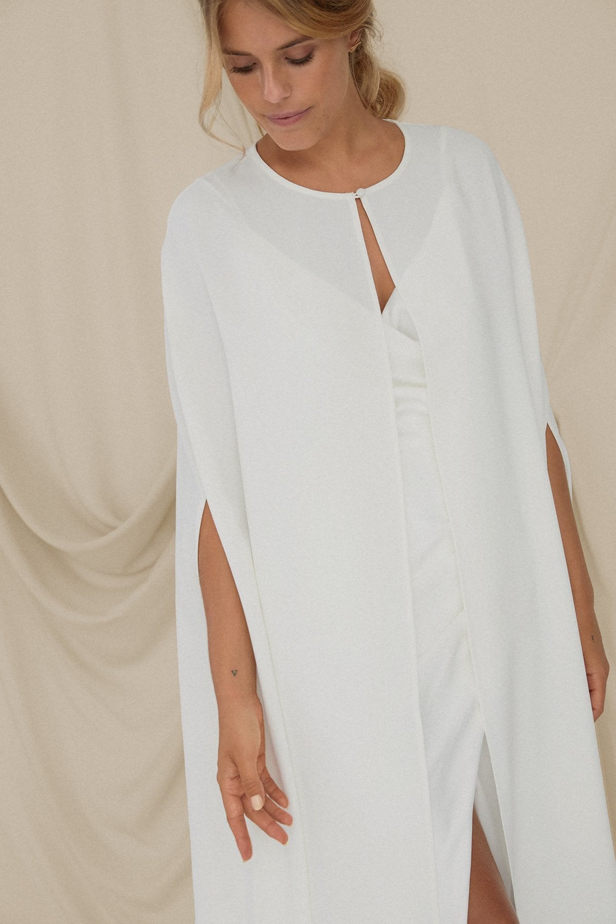 Vestido de Novia Meri · LOVE · - Bruna
