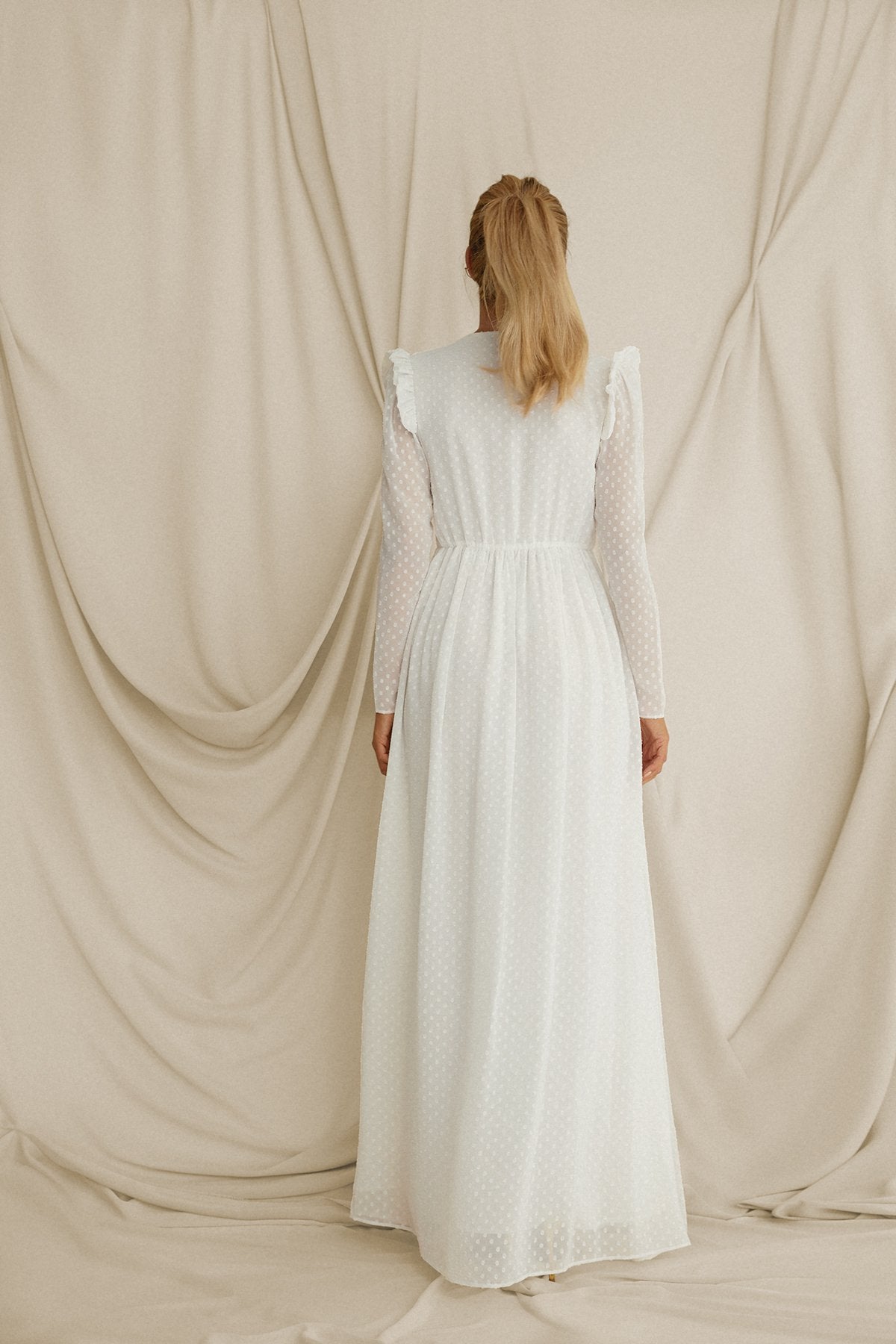 Vestido de Novia Tami · LOVE · - Bruna