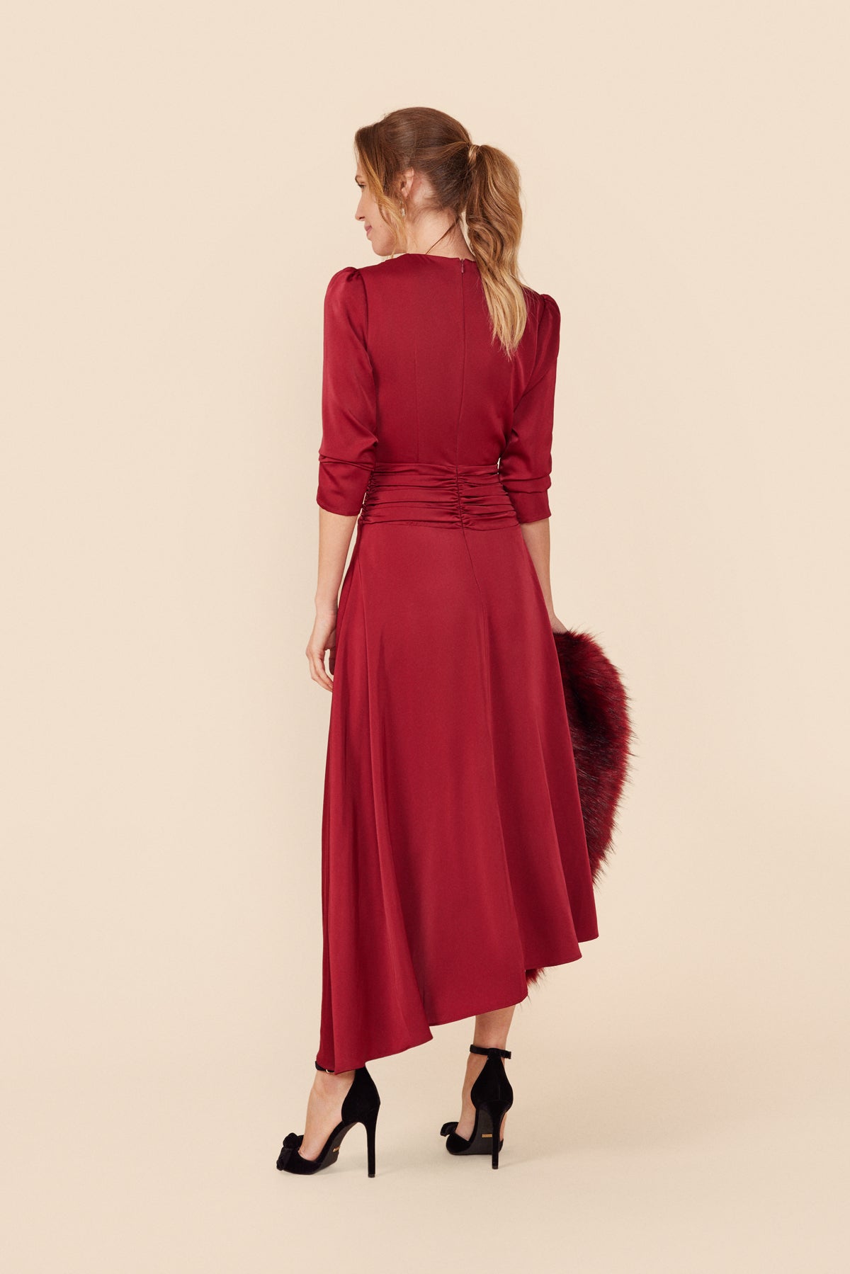 Vestido Gala Guinda · Alegoria · - Bruna