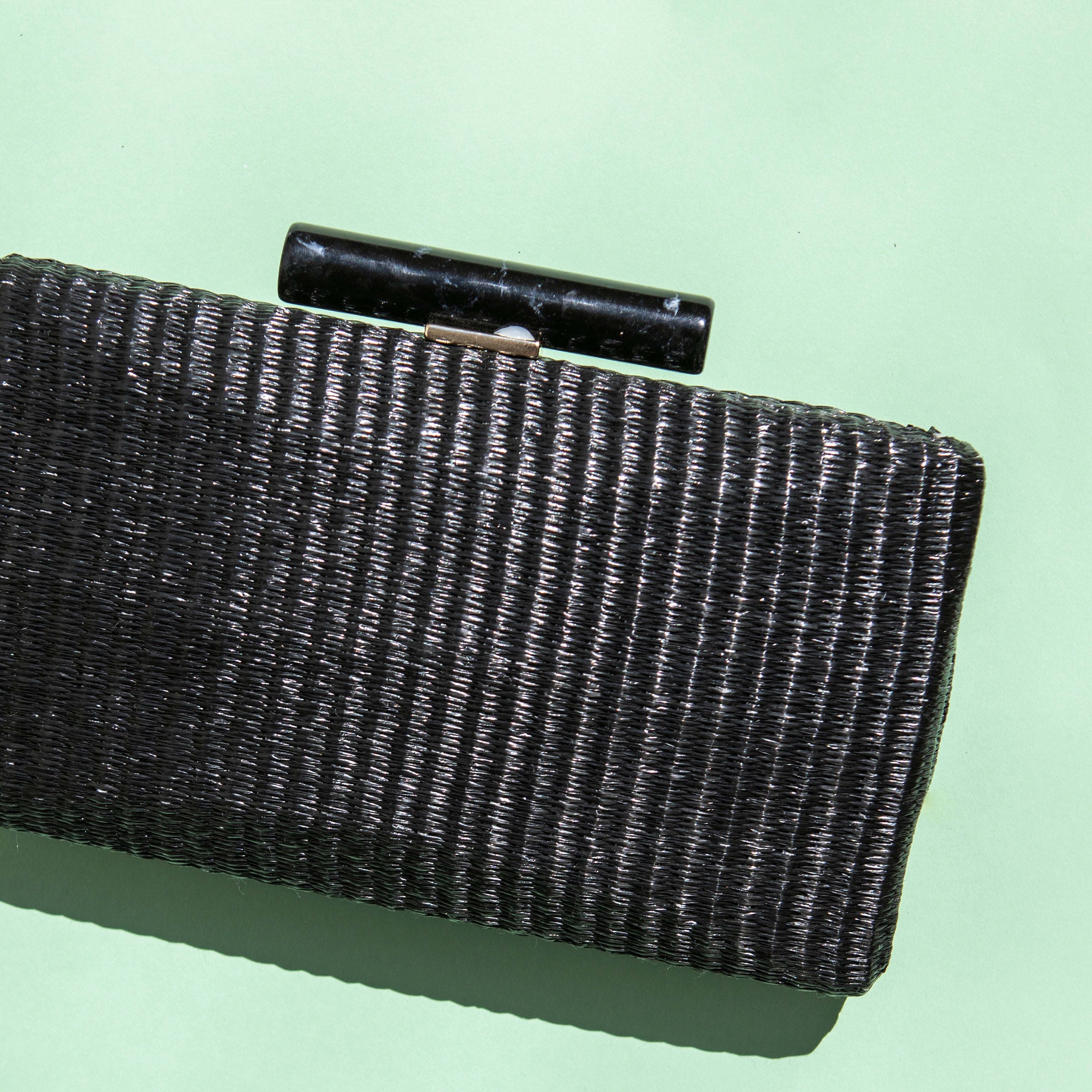 Clutch Hueso Rafia Negro Rectangular Spring20 - brunacoleccion bruna invitadaperfecta invitadaboda invitadabruna boda guest wedding 