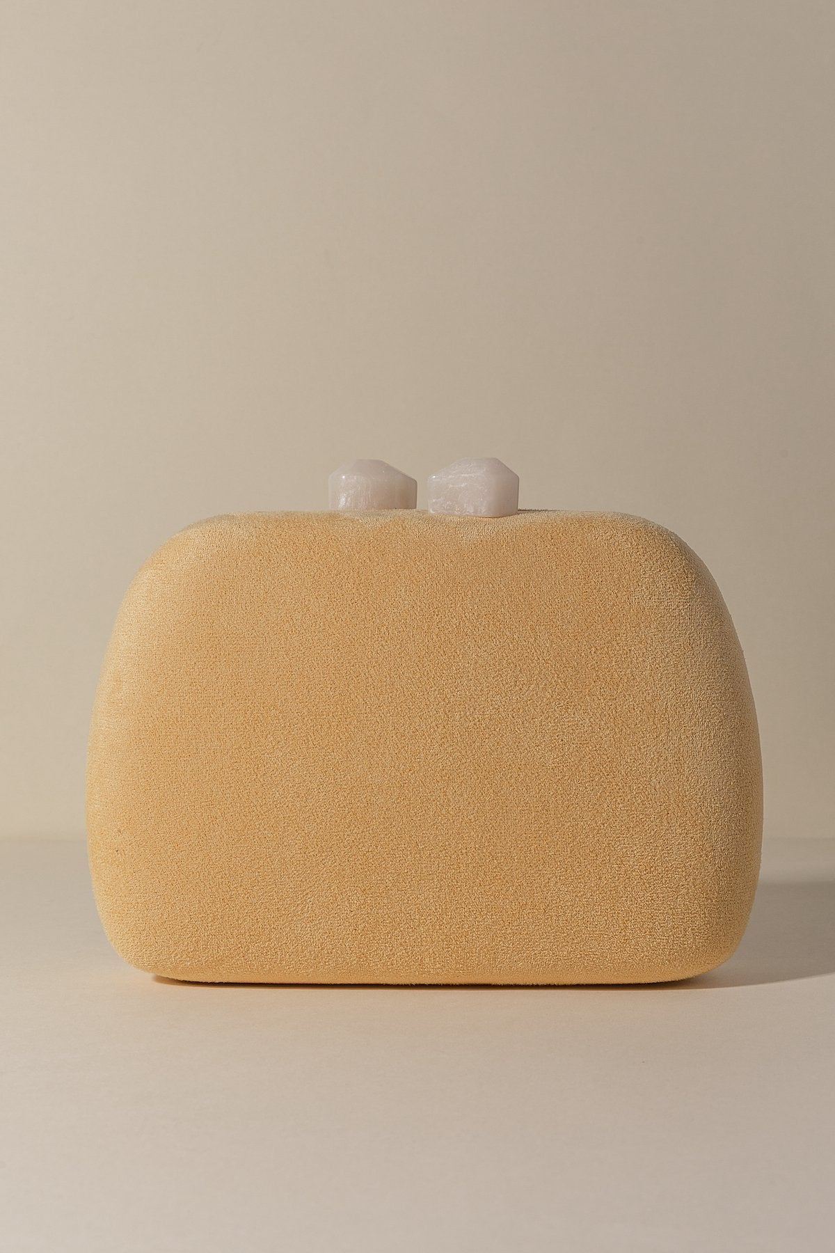 Clutch Amelie Amarillo · Rivera · - Bruna