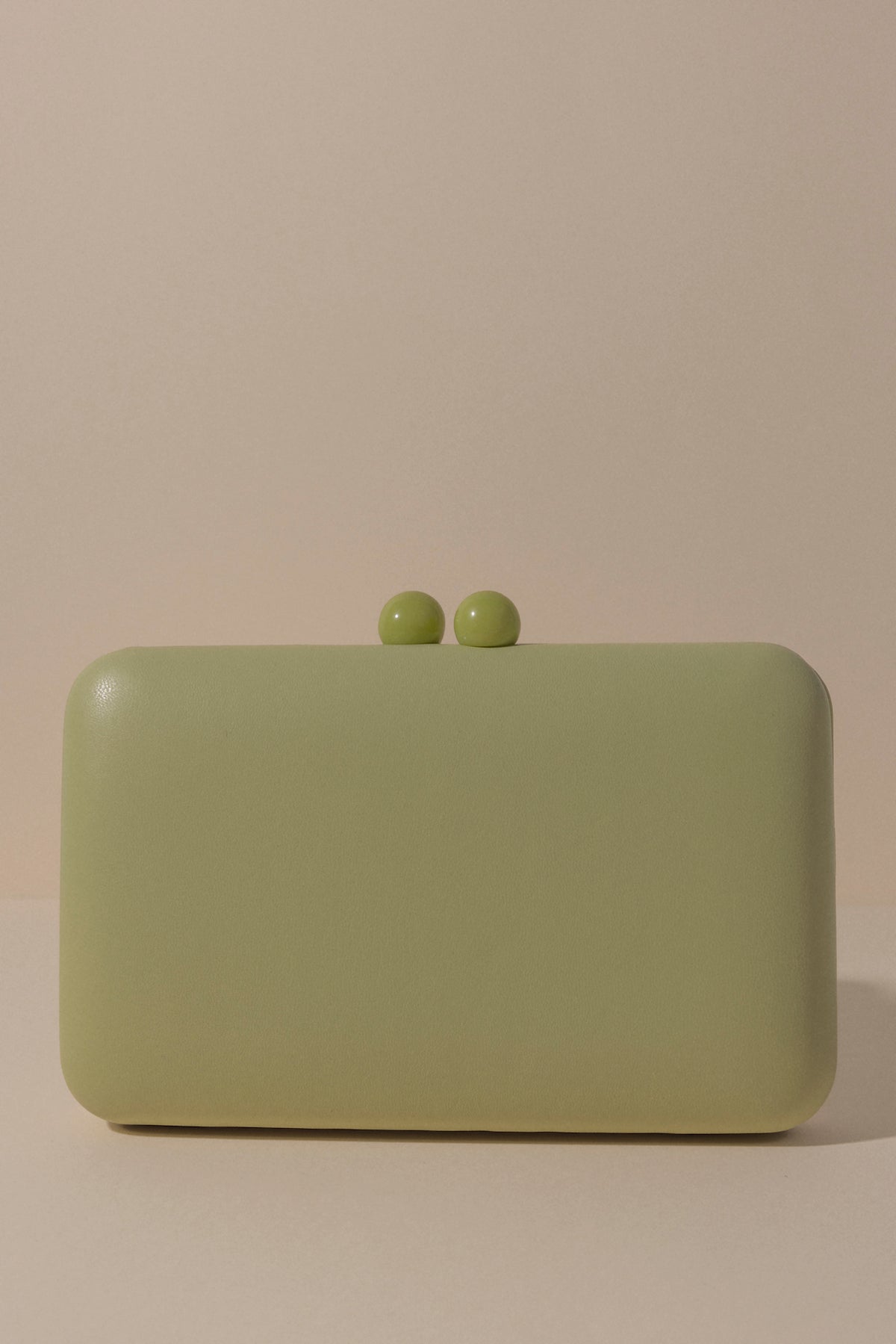 Clutch Bolitas Pistacho · Alegoria · - Bruna