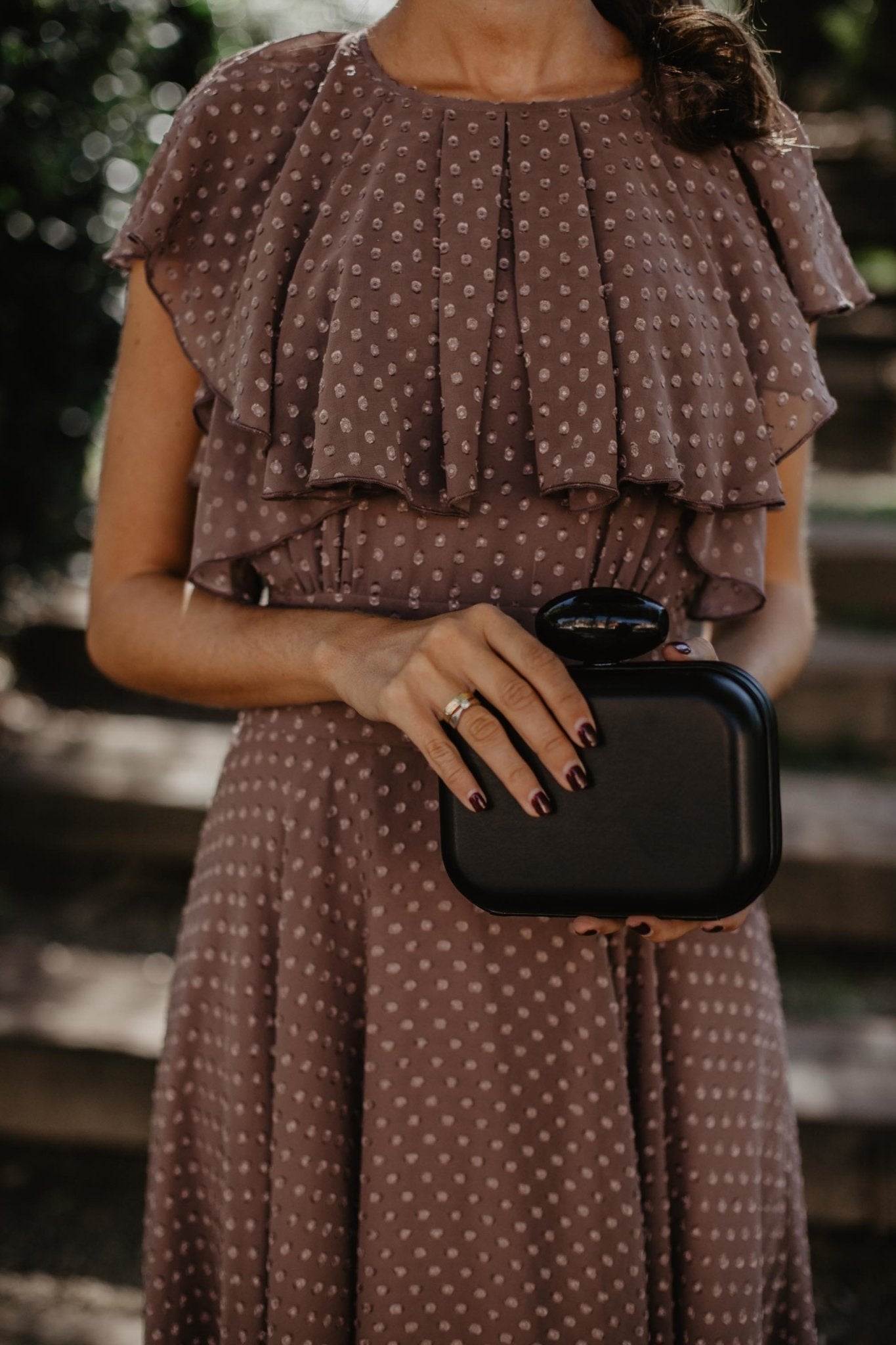 Clutch Box Hueso Negro · Lady B · - Bruna