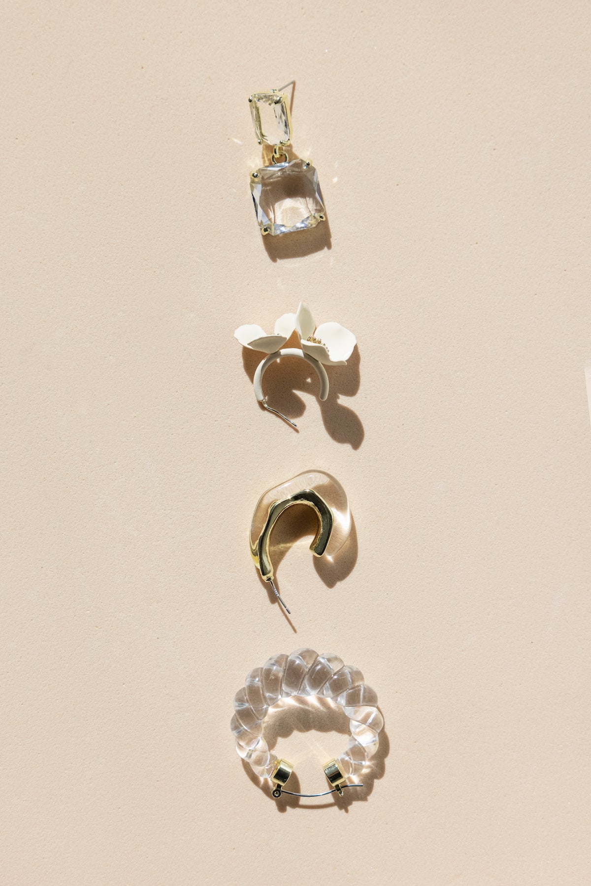 Pendientes Glossy Lola Transparent · Wisteria · - Bruna