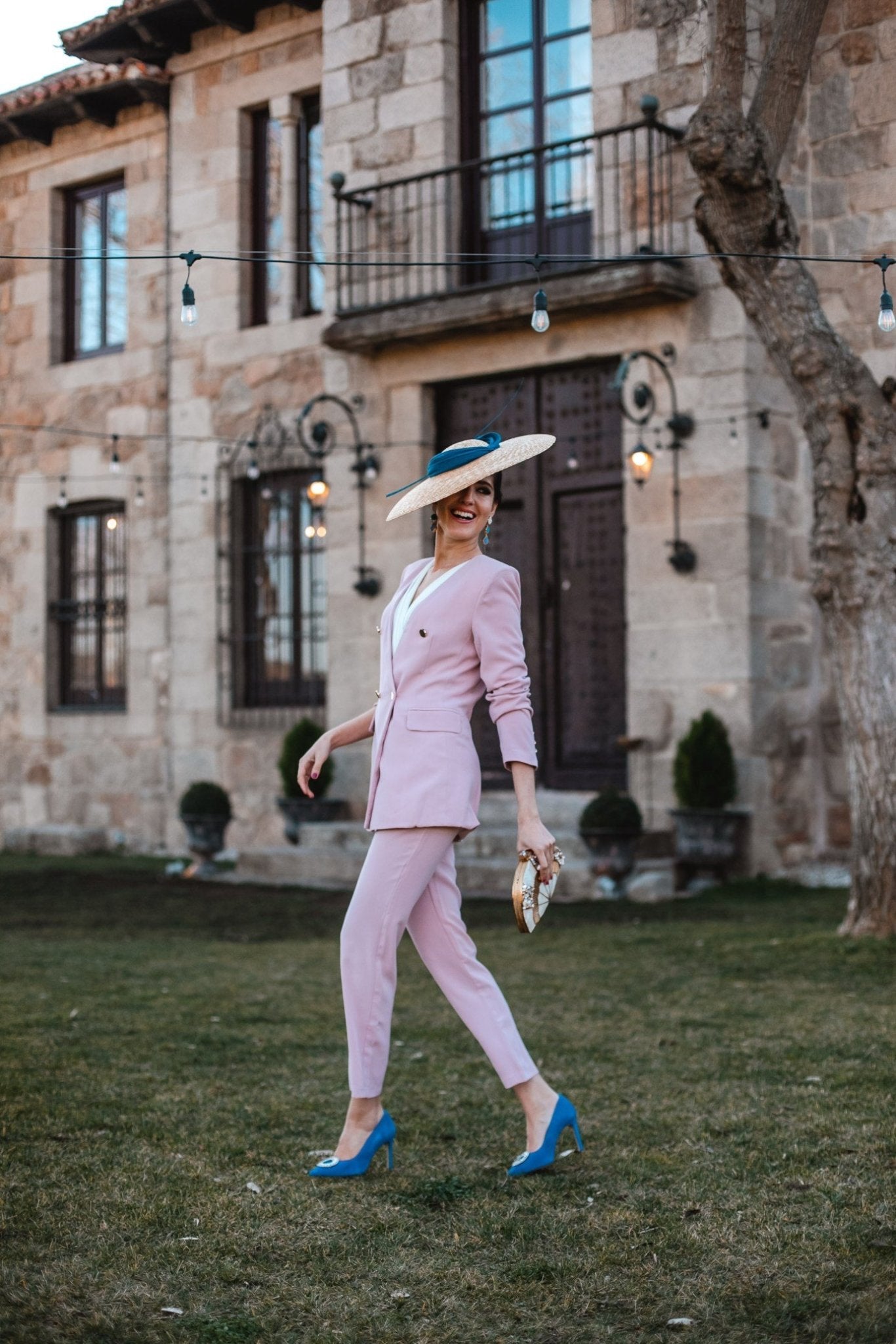 Traje Chaqueta Cornelia & Pantalon Alexandra Rosa · Pretty in Pink · - Bruna