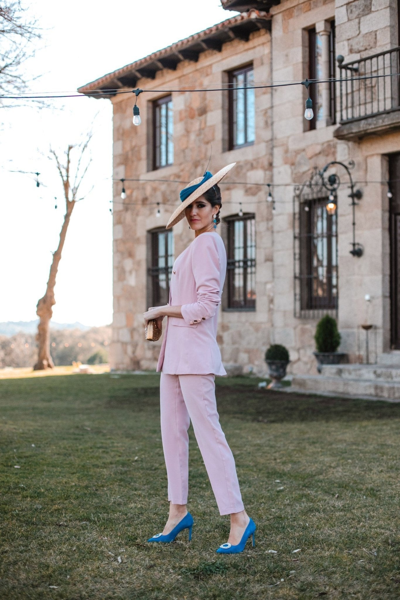 Traje Chaqueta Cornelia & Pantalon Alexandra Rosa · Pretty in Pink · - Bruna