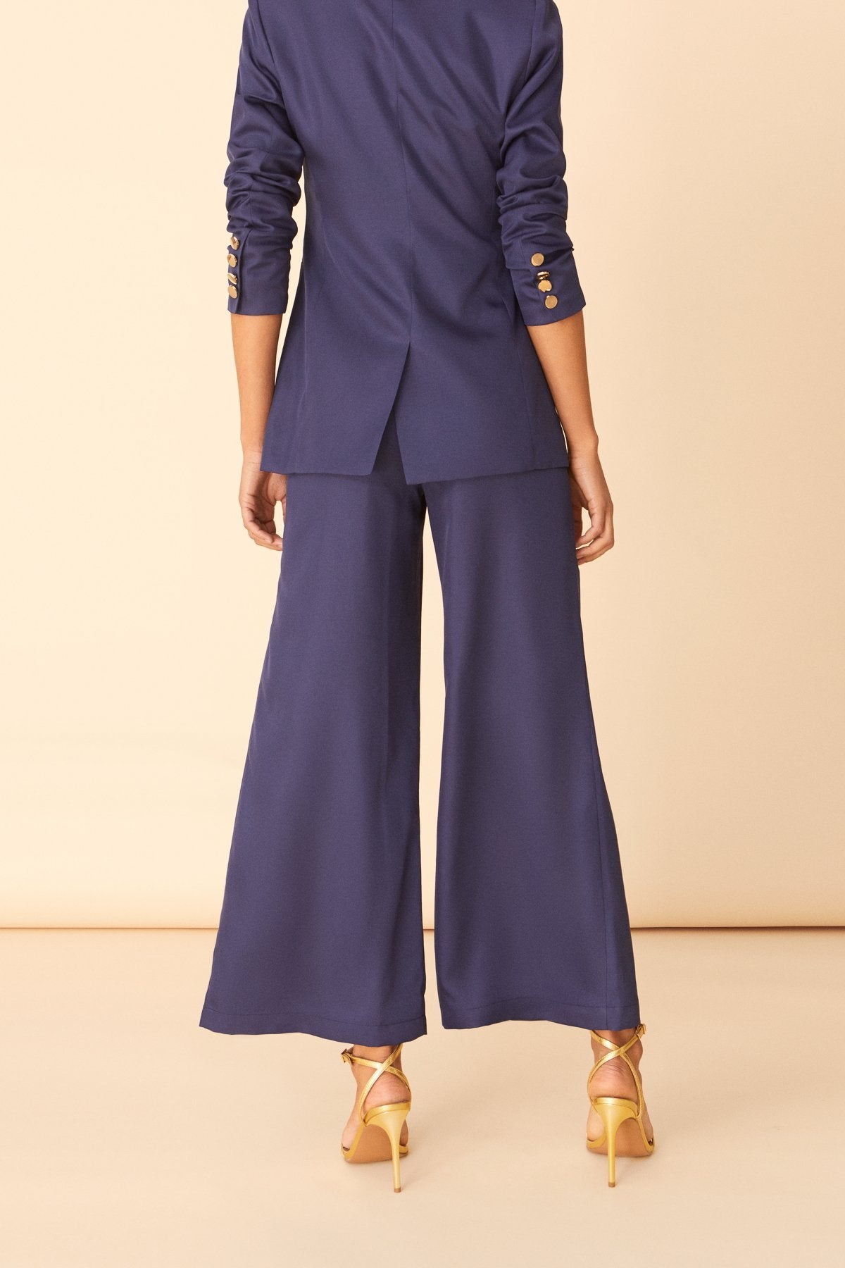 Traje Chaqueta Deborah & Pantalón Libi Azul Noche · Ipanema · - Bruna