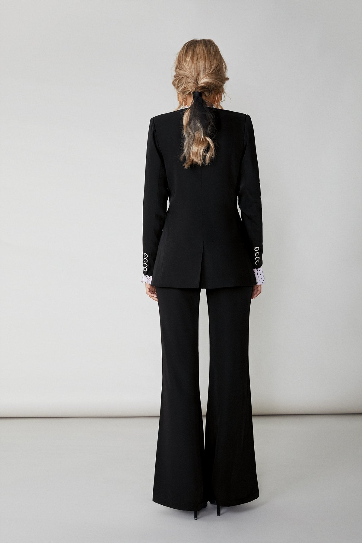 Traje Chaqueta Mali + Pantalón Didi Negro · Lady B · - Bruna