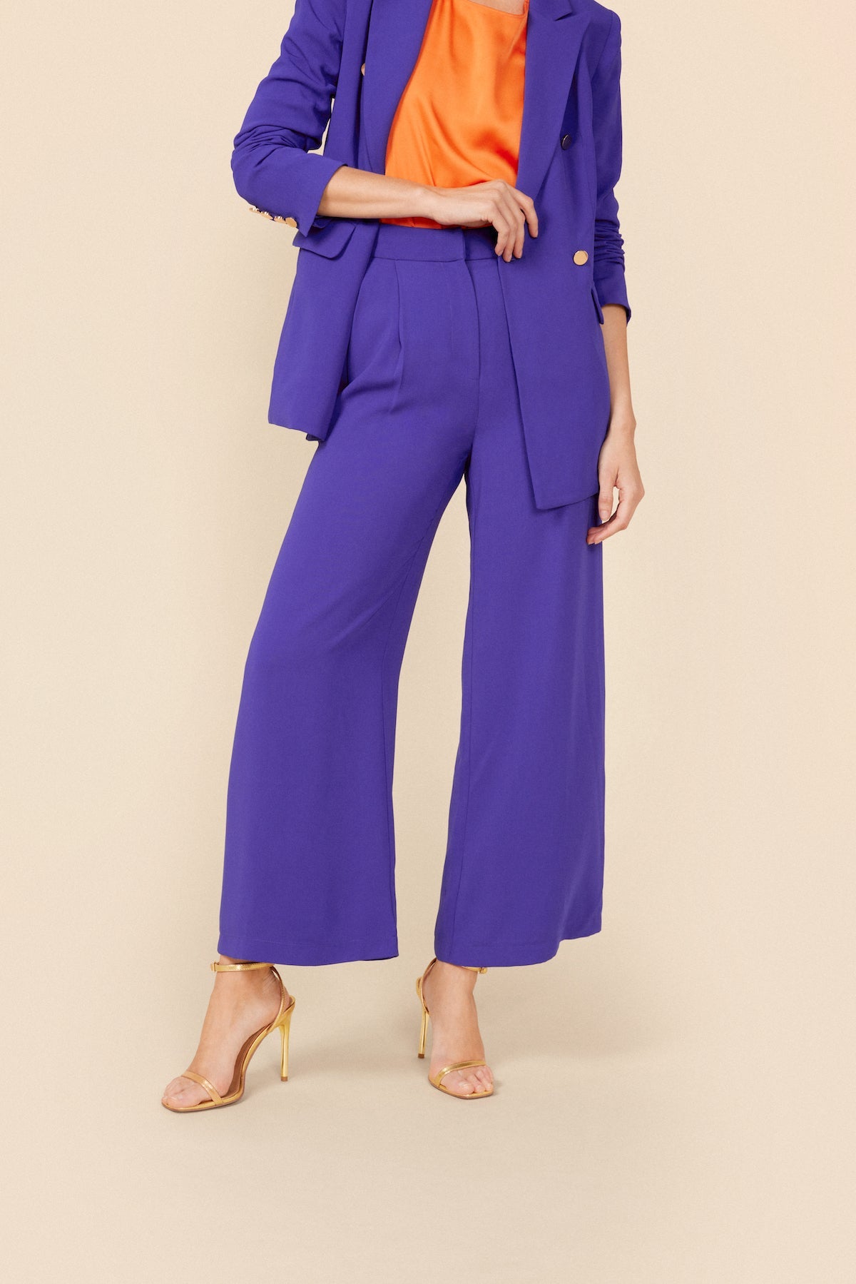 Traje de Chaqueta Bibi + Pantalon Libi Purple · Hamptons · - Bruna