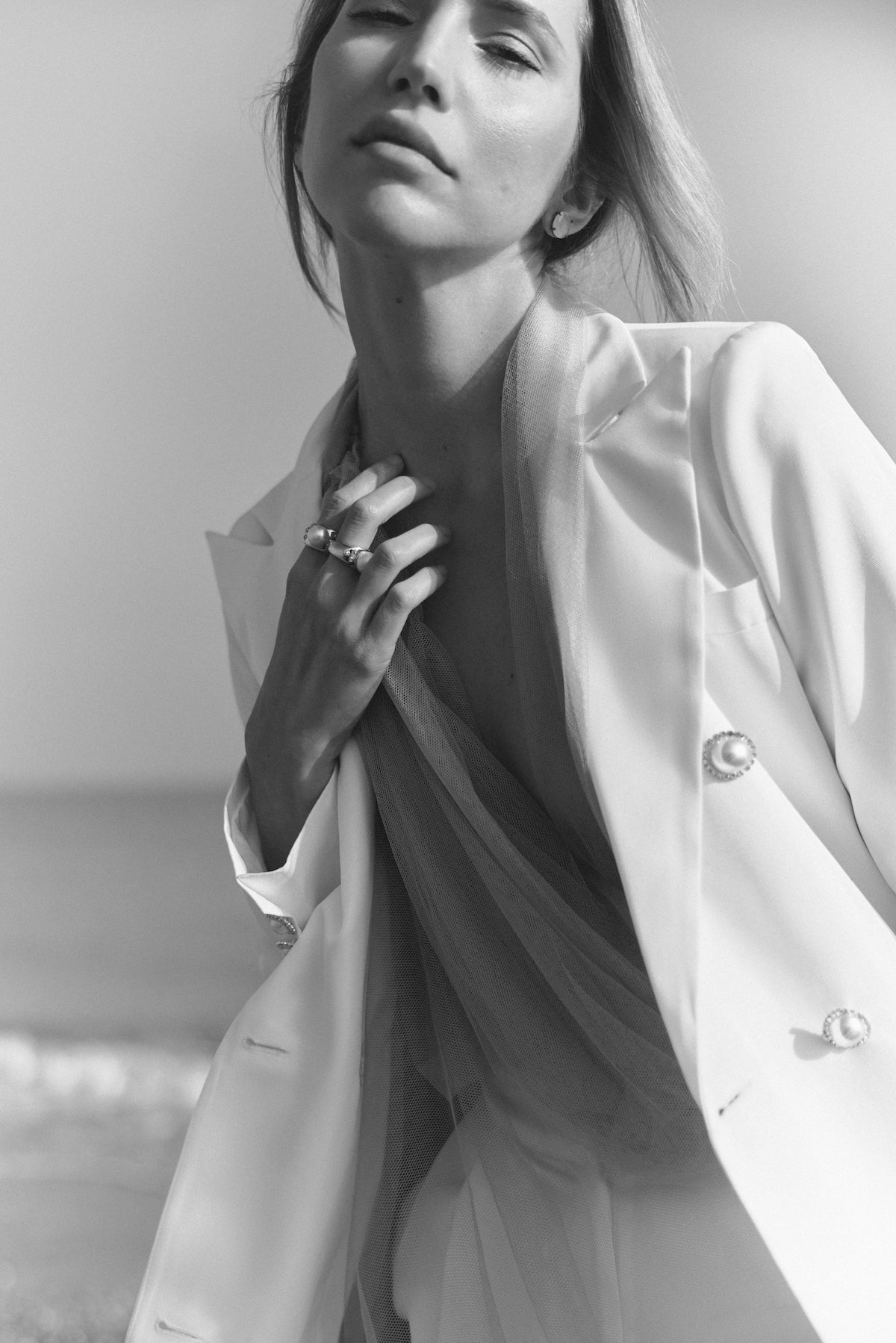 Traje de Chaqueta de Novia Bibi + Libi · LOVE · - Bruna