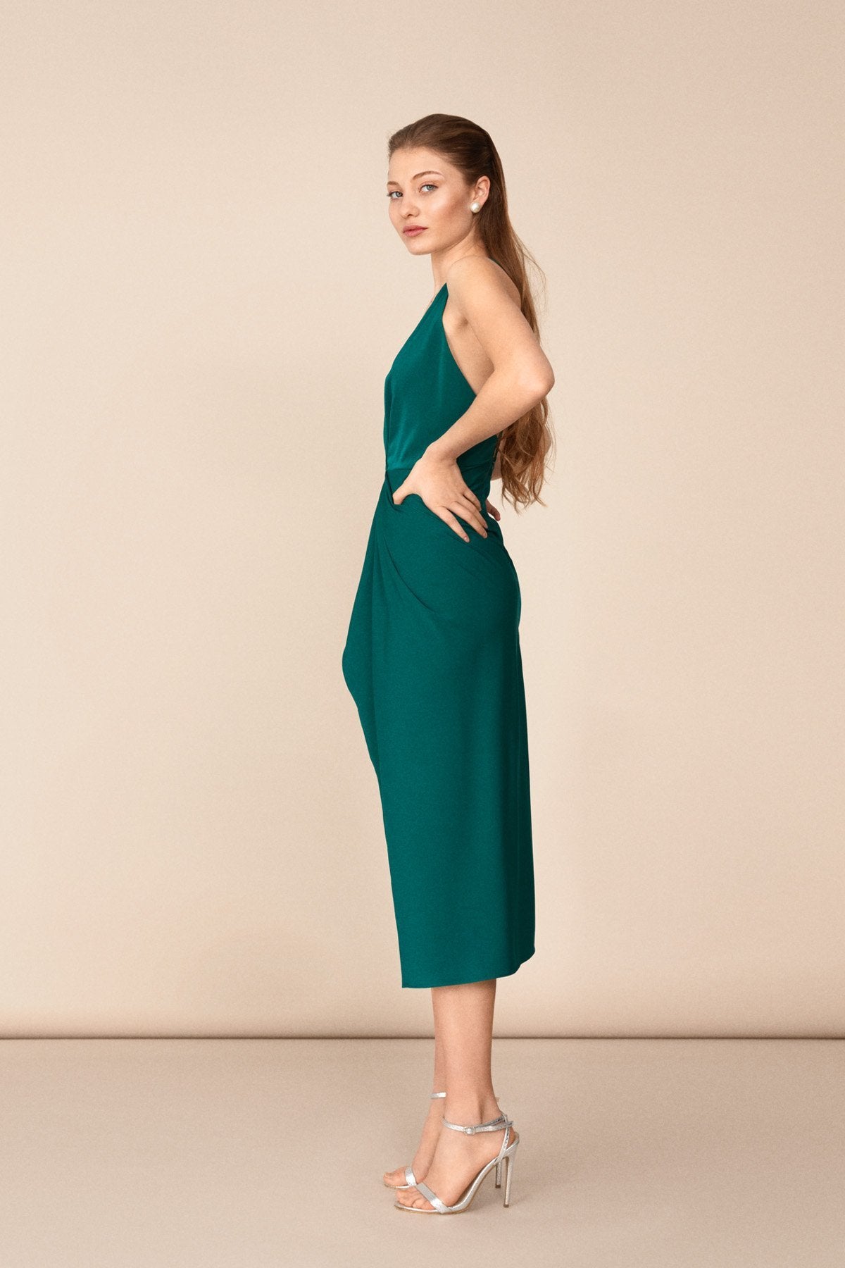 Vestido Lina Verde Esmeralda · Rivera · - Bruna