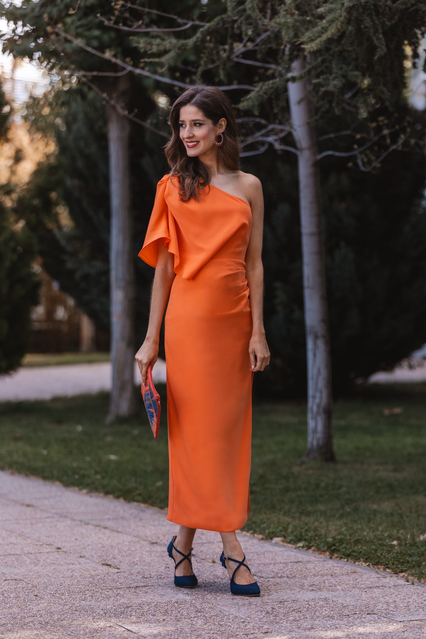 Vestido Marcela Orange · Wisteria · - Bruna