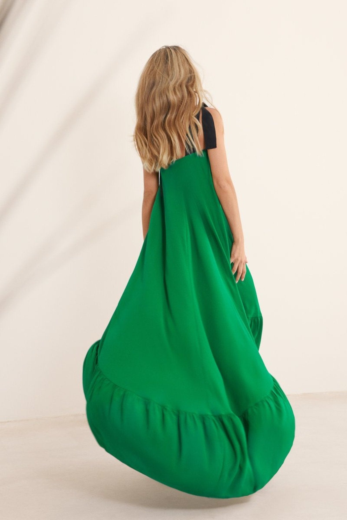 Vestido Sebastien Verde · Bohemian Rapsody · - Bruna